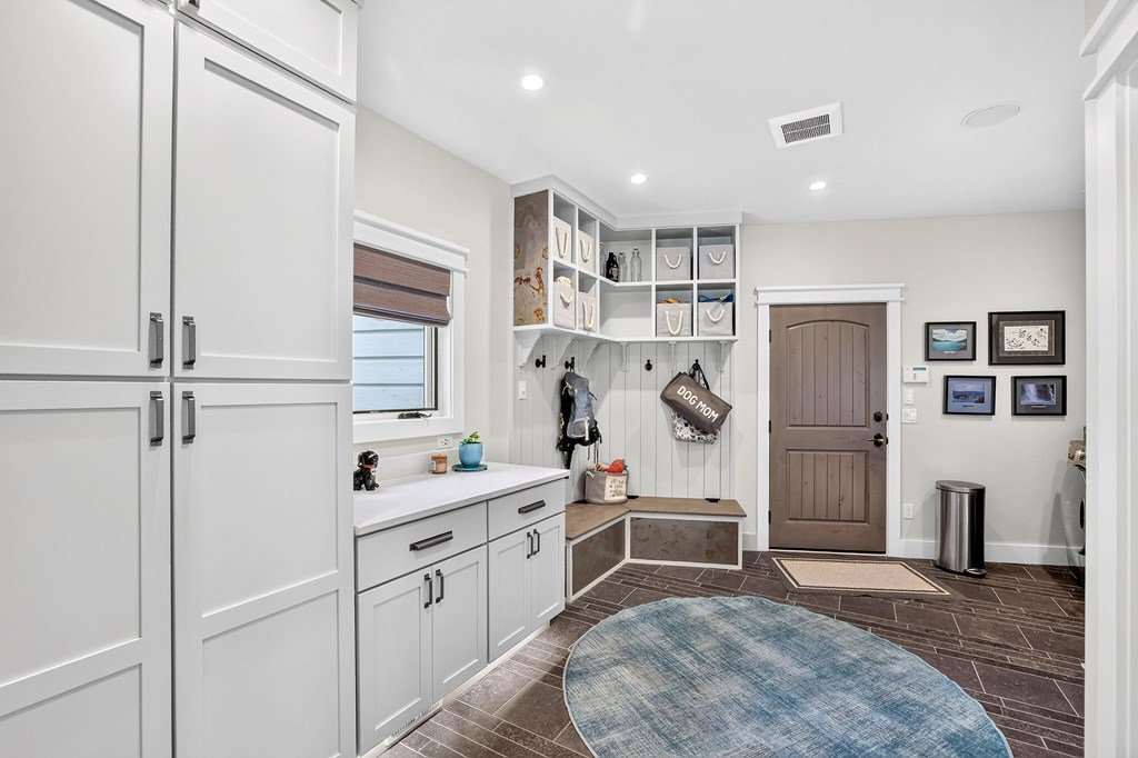 Mudroom 2.jpg