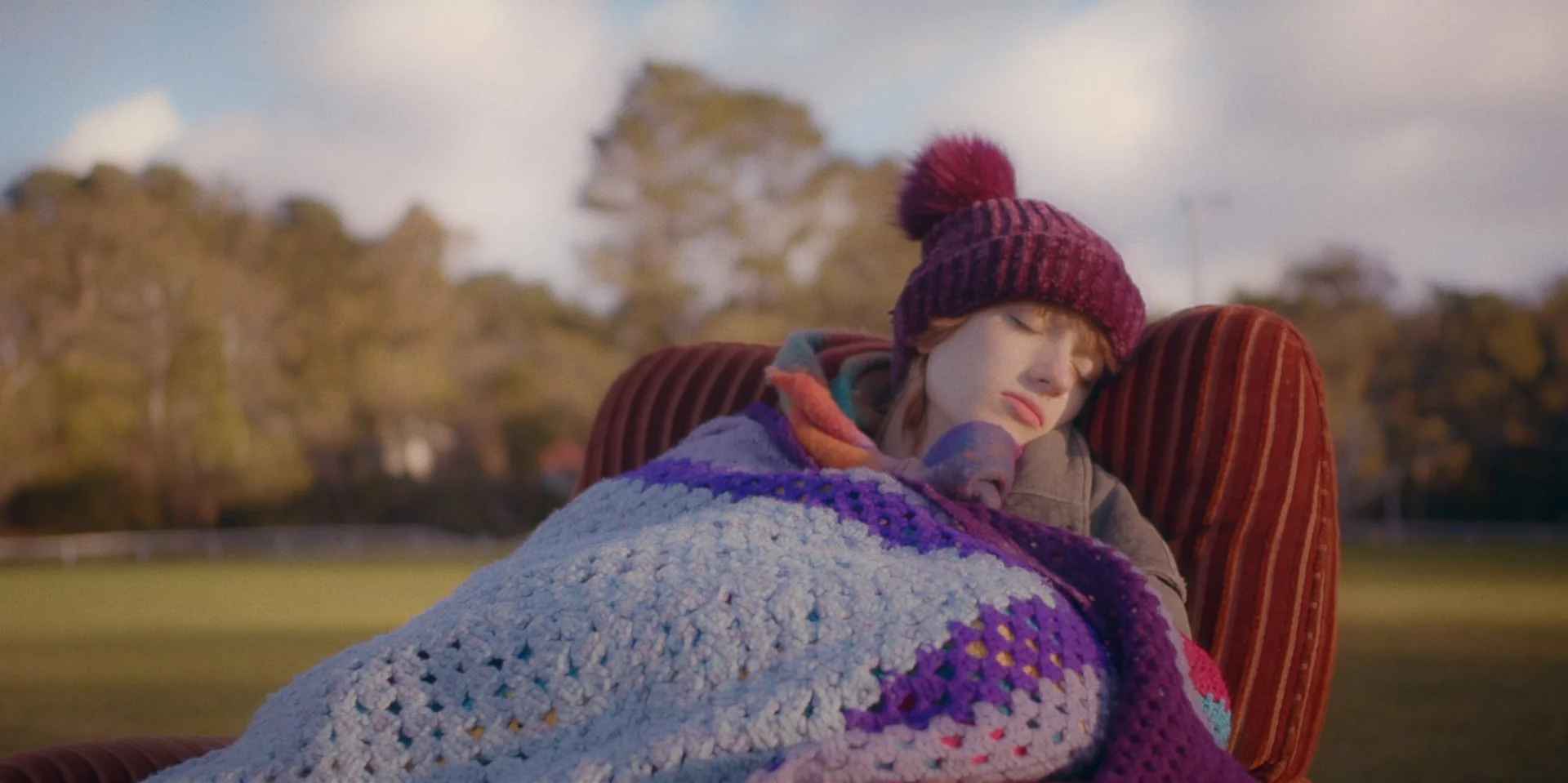 TRUST FINAL CUT Copy 01.00_00_22_11.Still005.jpg