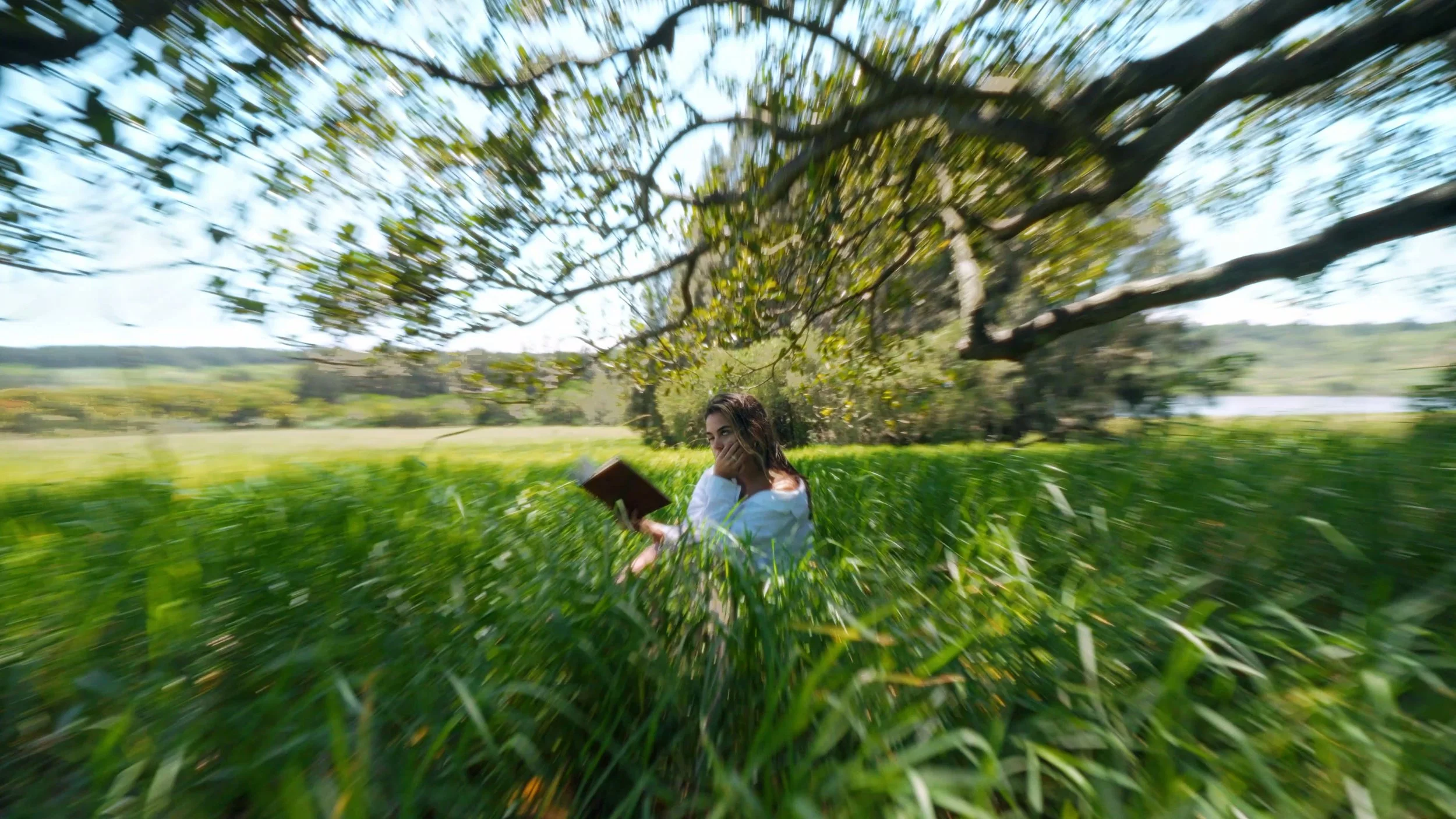 Stills- Final.00_01_37_12.Still036.jpg