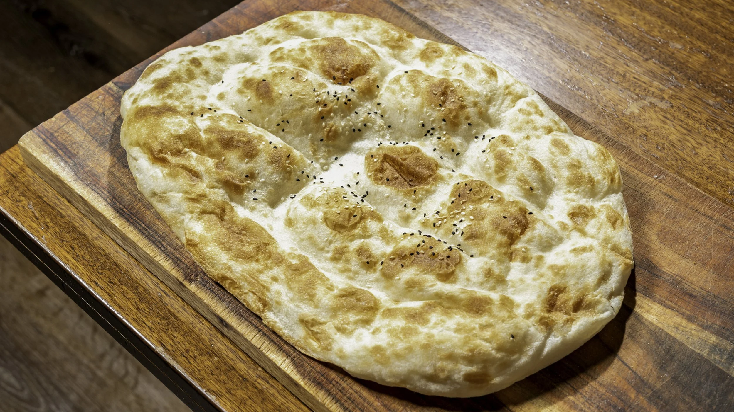 Flemington_kebab_house_turkish_bread.jpg