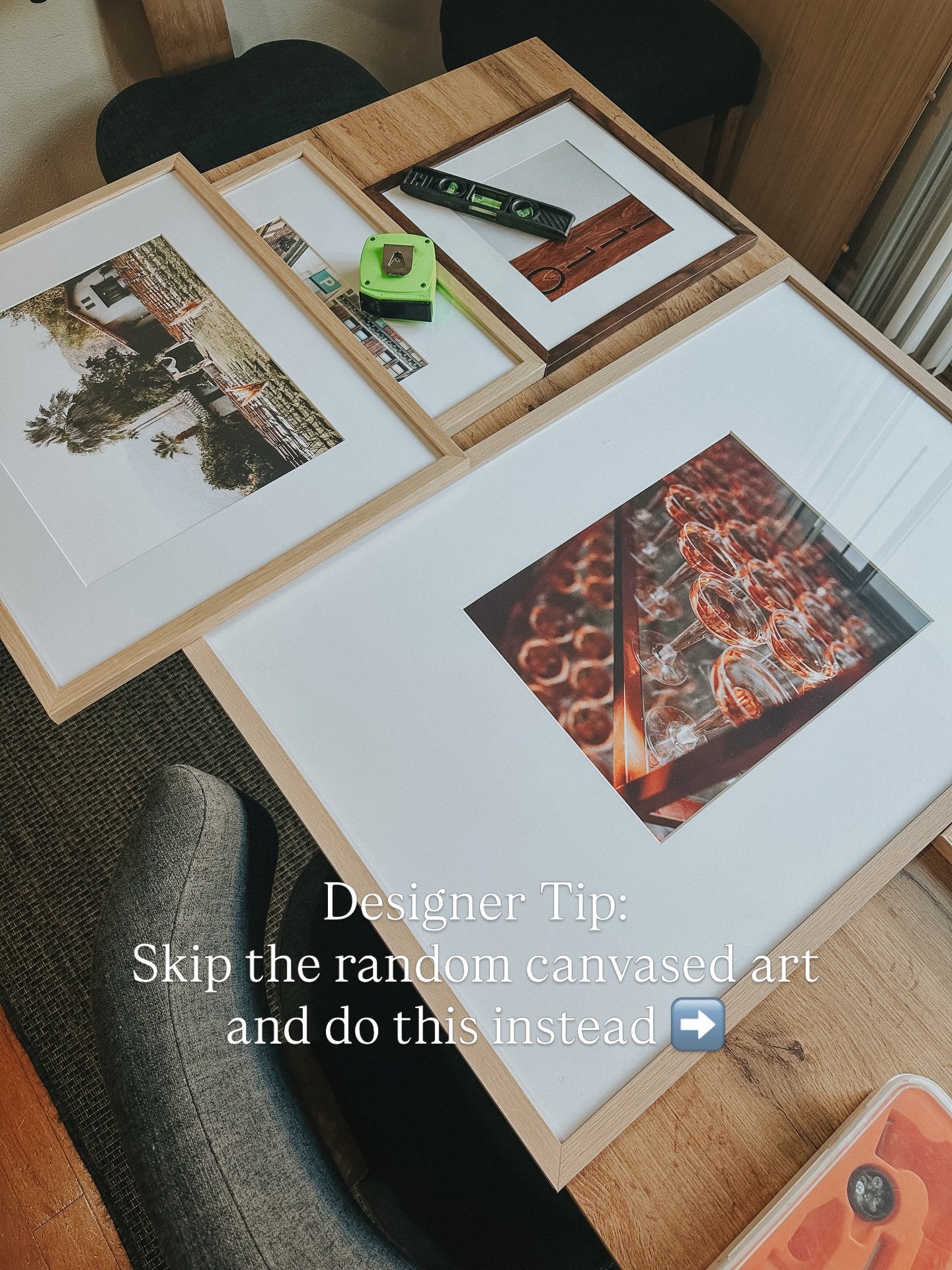Designer tip: skip the random store art and start with beautiful empty frames instead ✨

One of the easiest ways to create a gallery wall that feels elevated and personal is by choosing frames first, then filling them with your own photos, meaningful