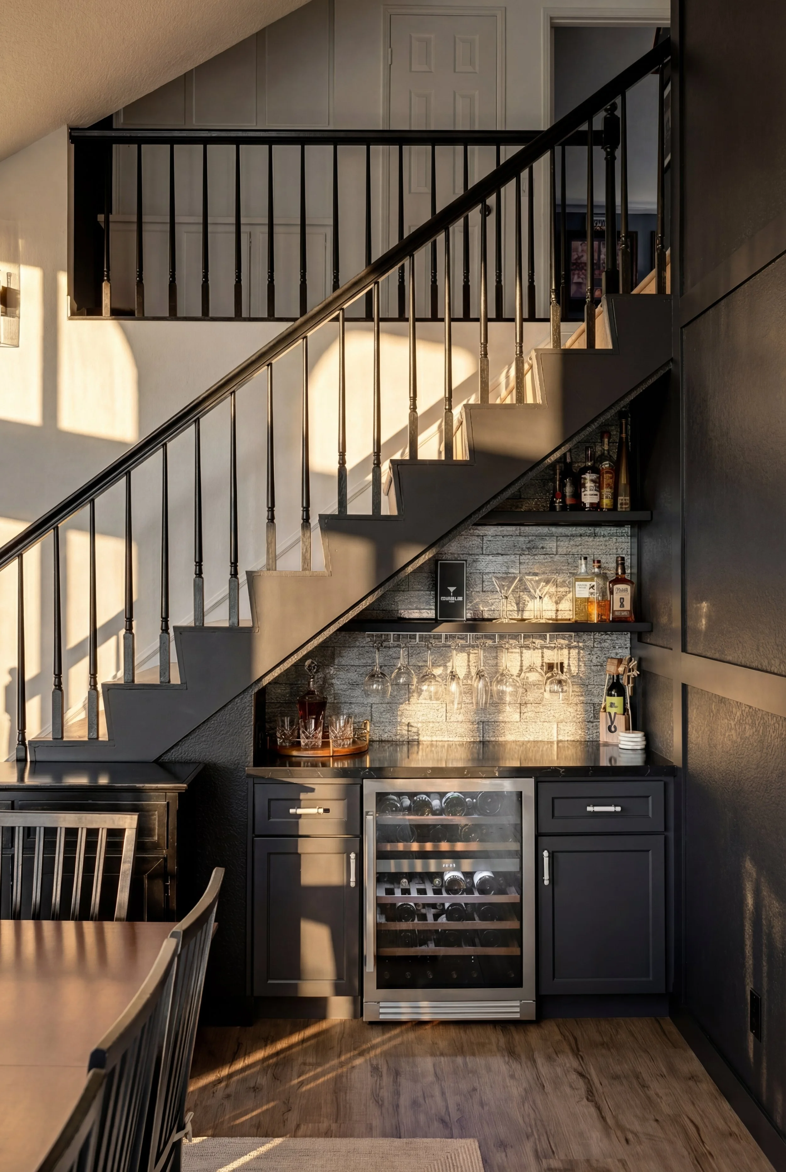 Laurie’s customers, Fernando and Kate embracing by the lake on their wedding day.
