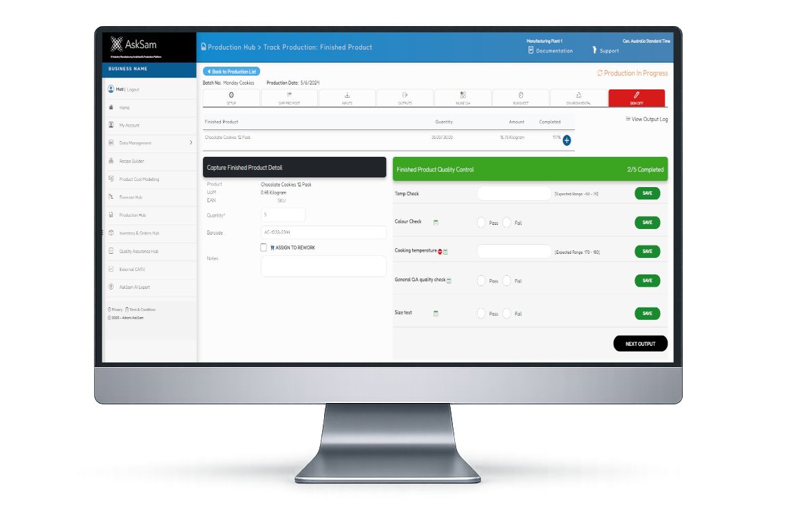 Computer screen displaying a production management software interface with details of finished product quality control for chocolate cookies, including temperature, color, and quality checks.