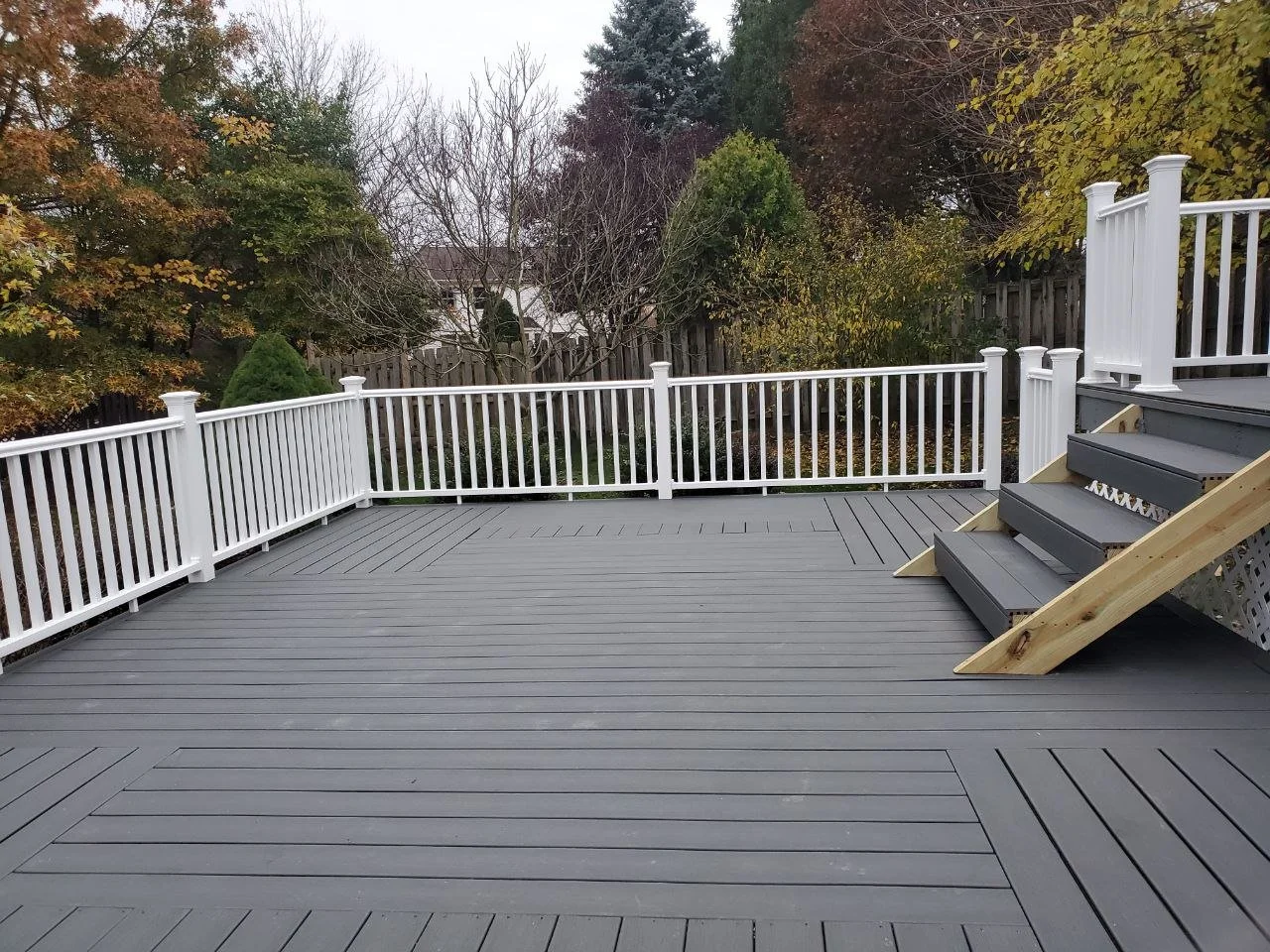 new deck construction with railing Pittsburgh