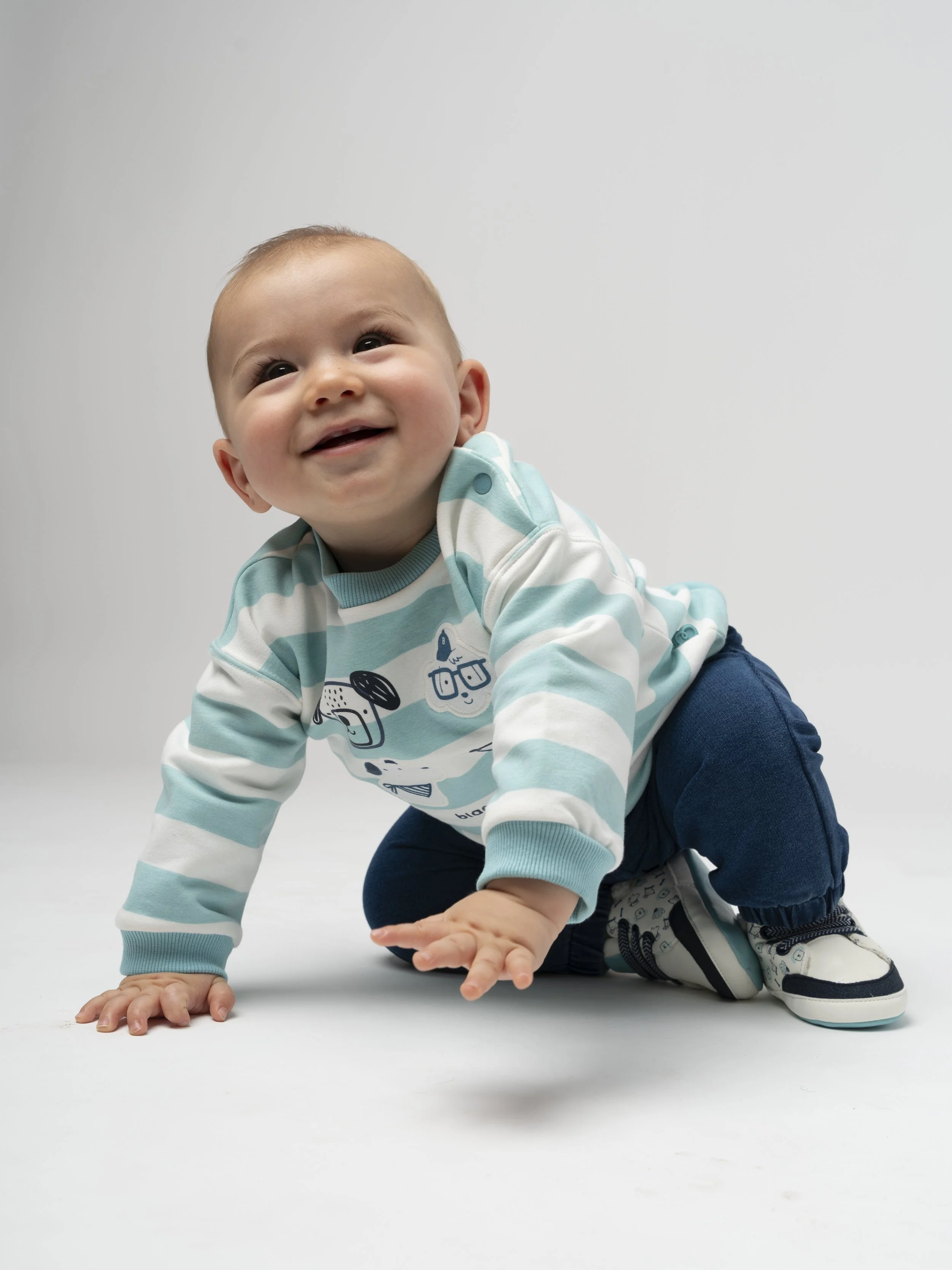 BLACK 226 AVANCE CAMPAÑA3120 1.jpg