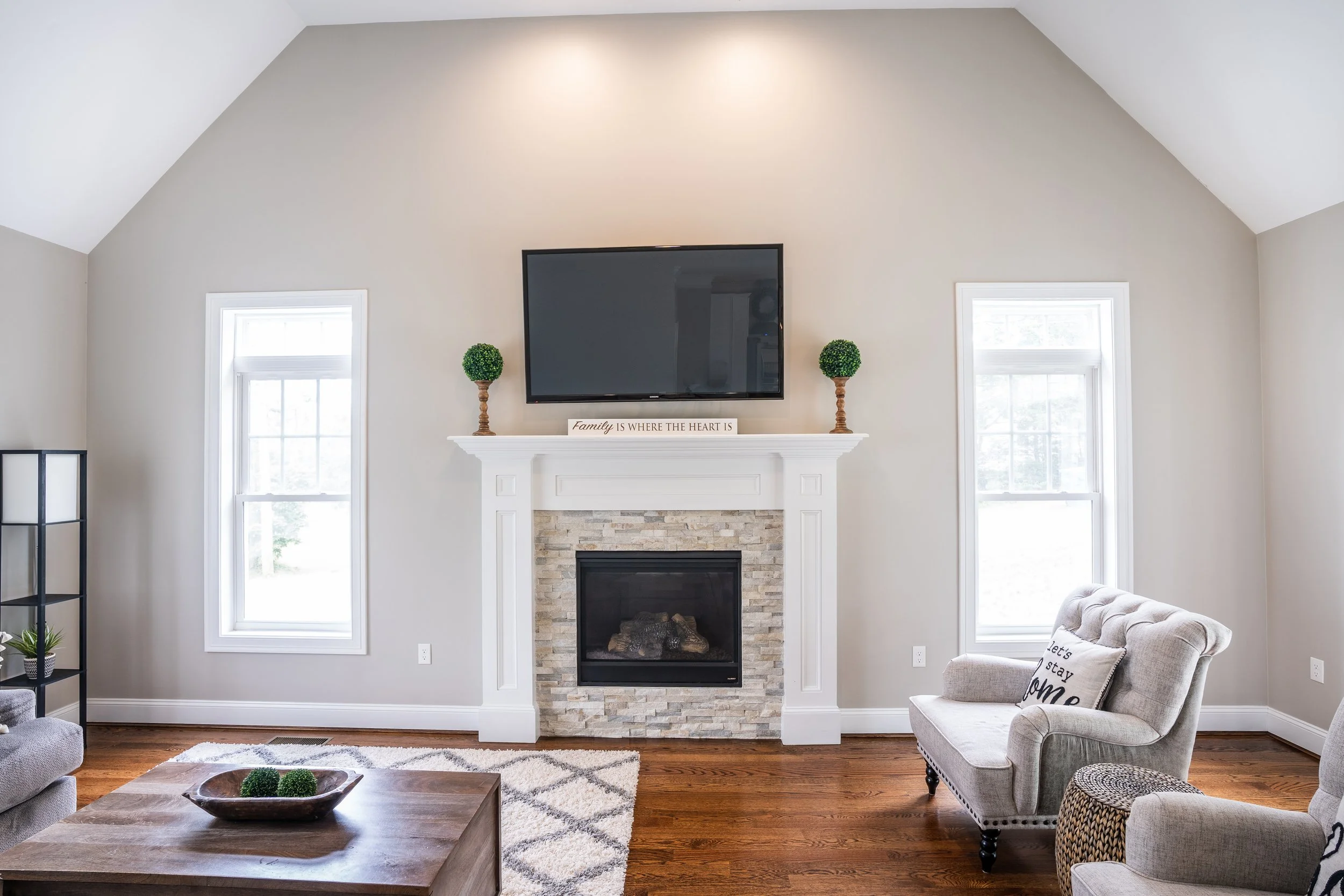 678B Main St Cromwell 2021_08_03-38.jpg