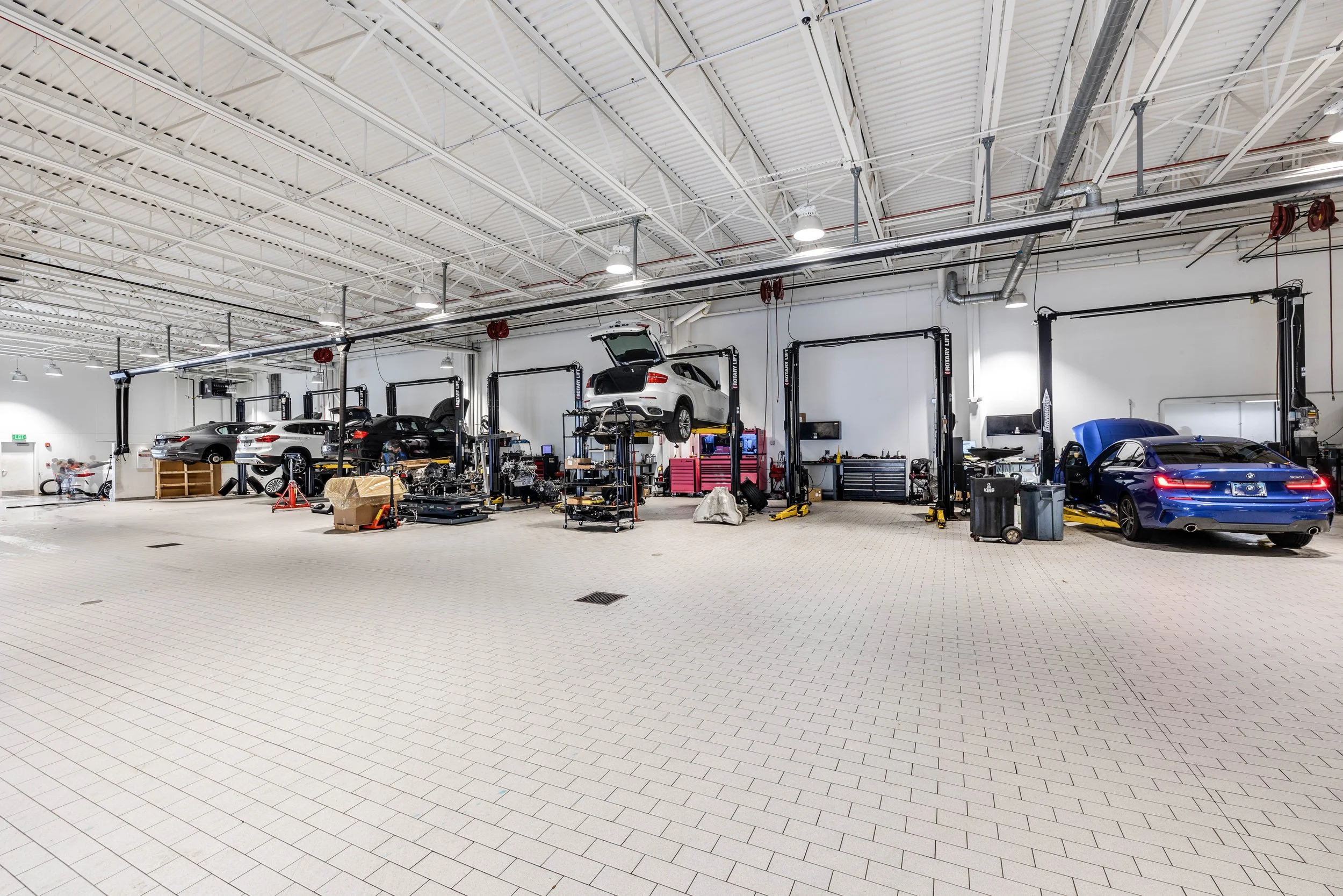 Hoffman BMW of Waterbury 2022_10_25-9.jpg