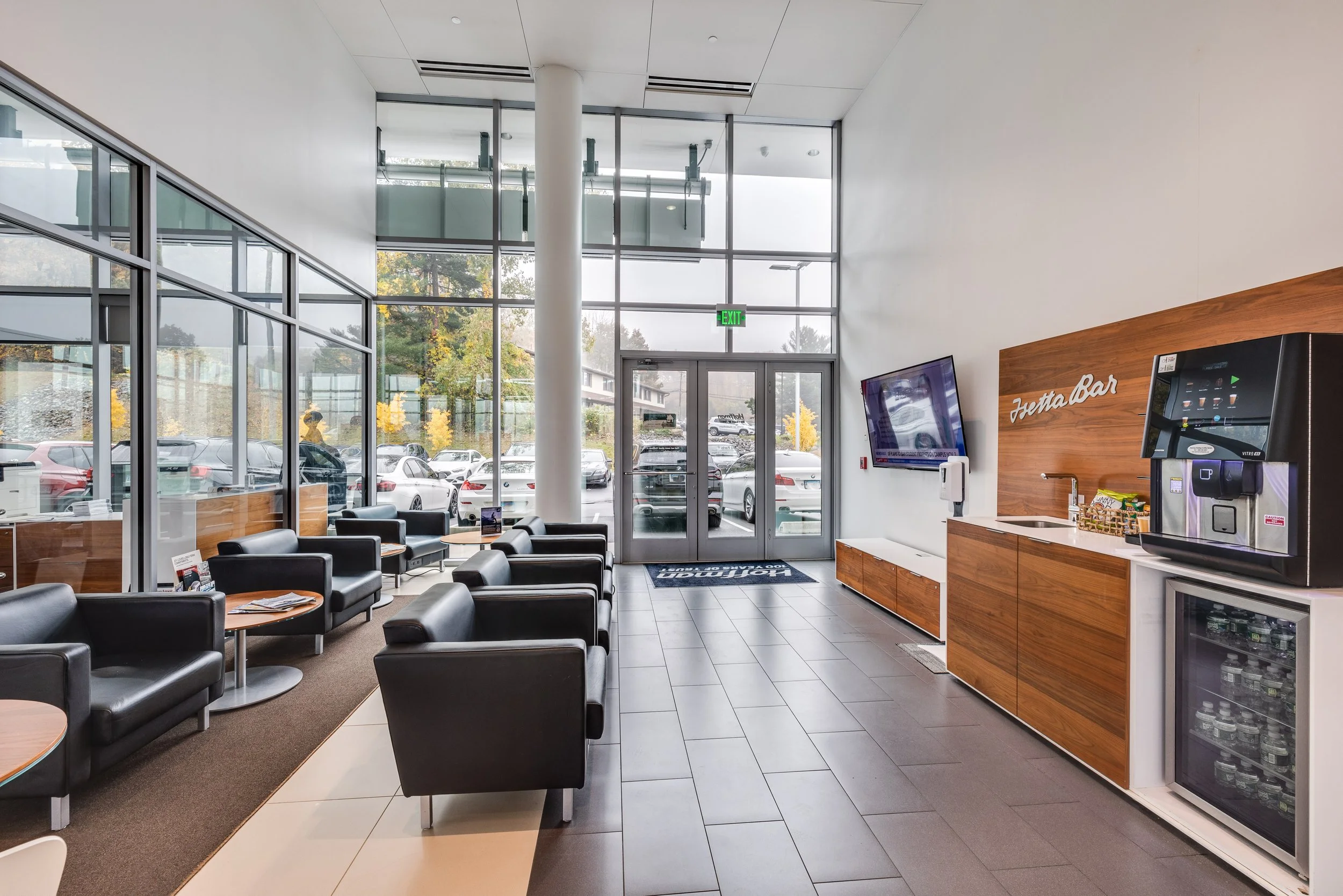 Hoffman BMW of Waterbury 2022_10_25-5.jpg