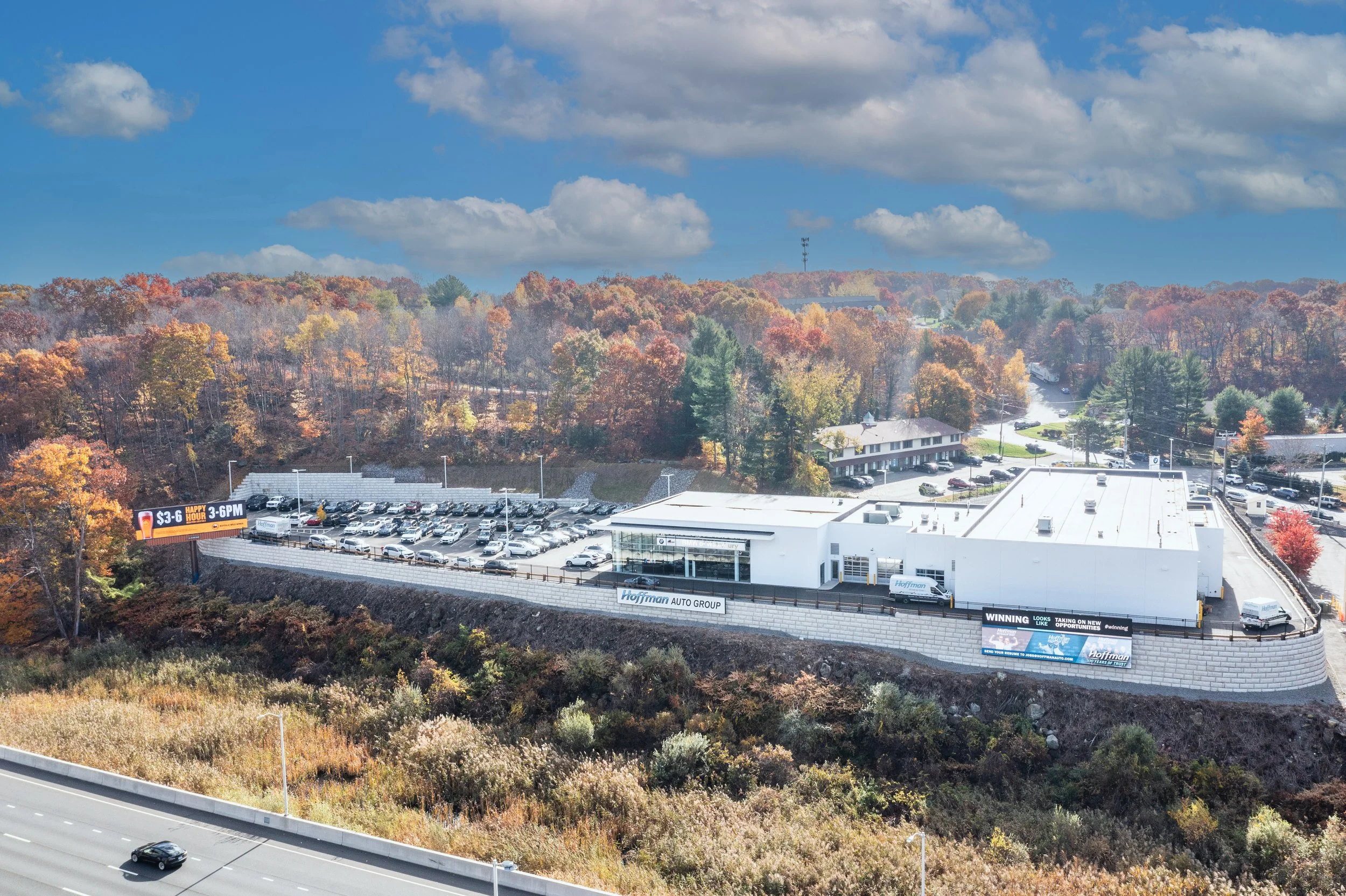 Hoffman BMW of Waterbury 2022_10_25-14.jpg