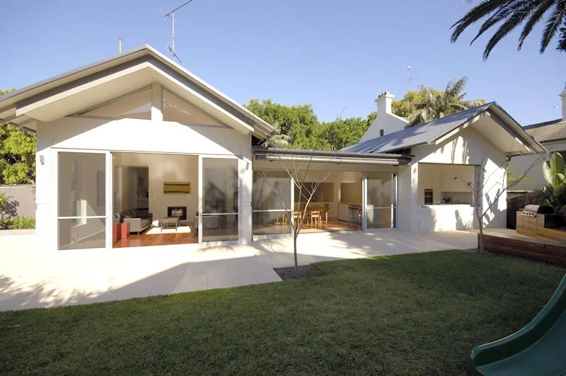 Bronte House — 2006