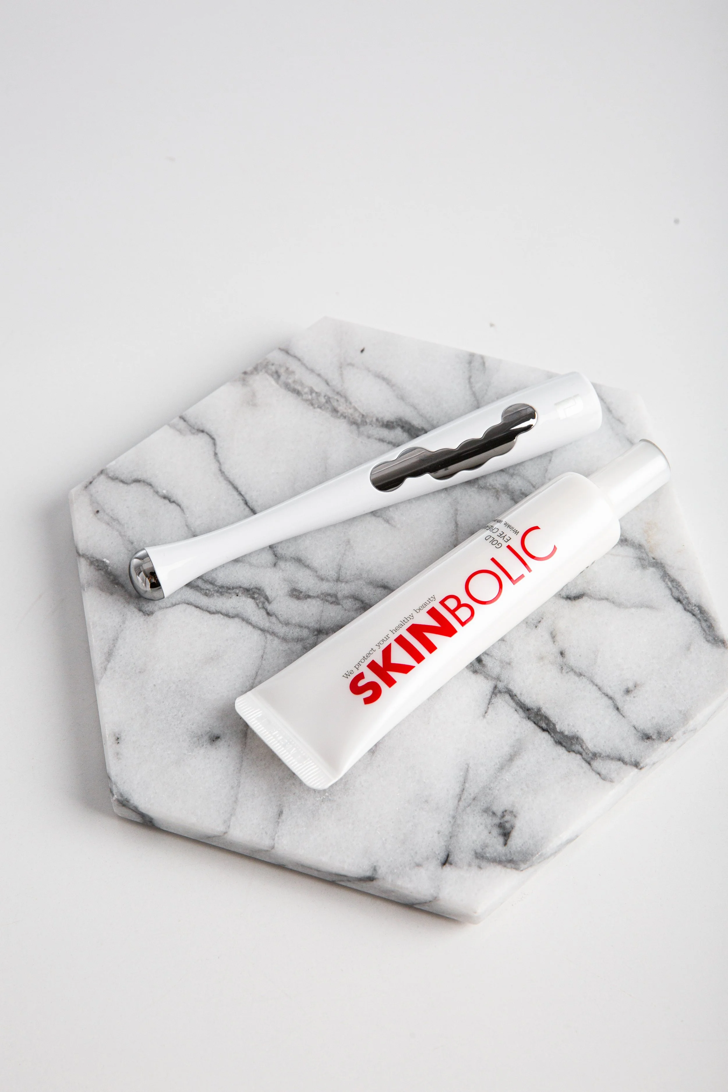 Skinbolic Eye Galvania Set korean gold eye anit aging set.jpeg