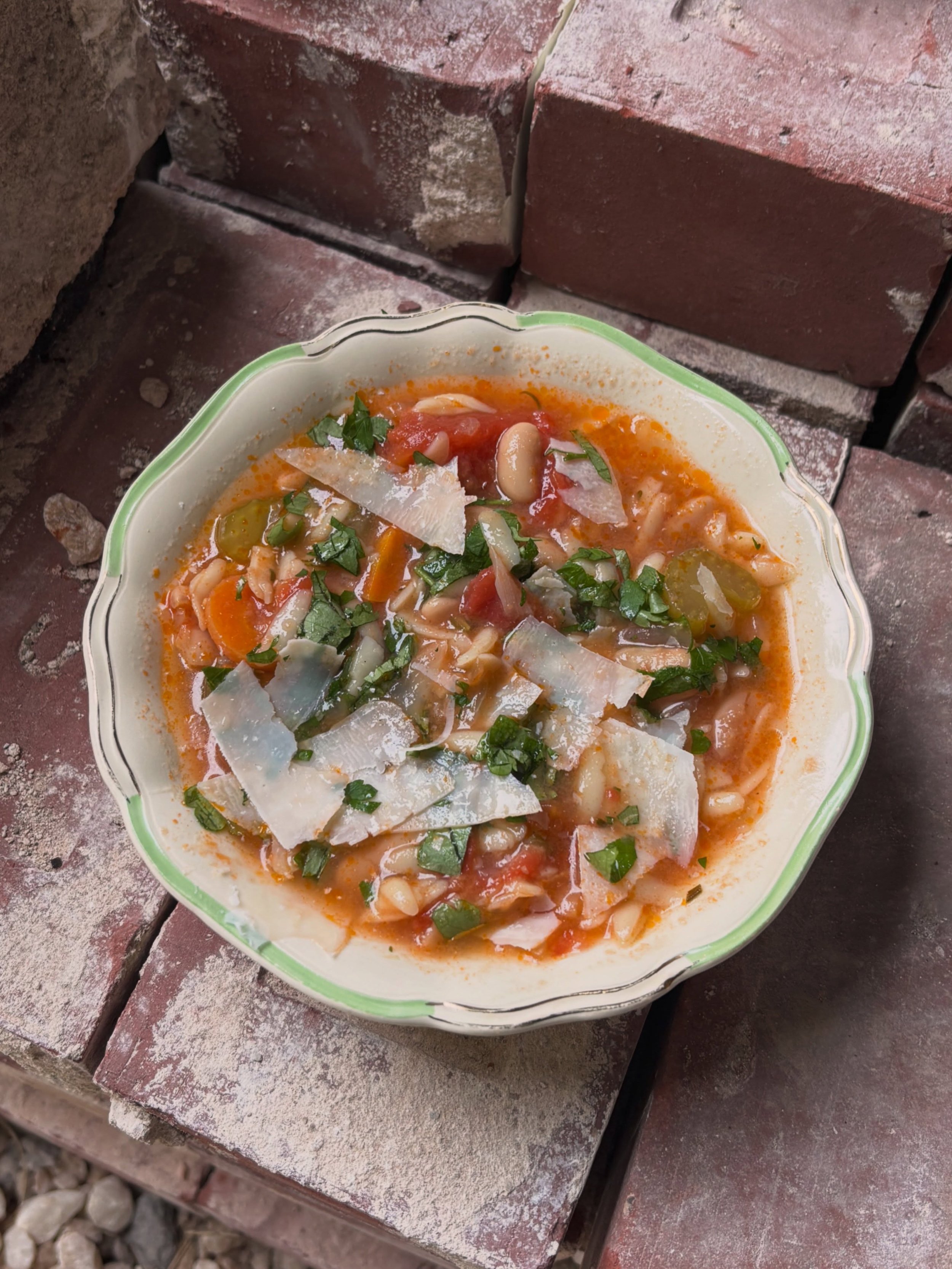 Fasol&agrave;da is considered a national dish of Greece, though versions of white bean soup are featured in many cultures. 

It&rsquo;s quick, nutritious and can be made in a big batch so you dont have to listen to miss Rachel&rsquo;s entire back cat
