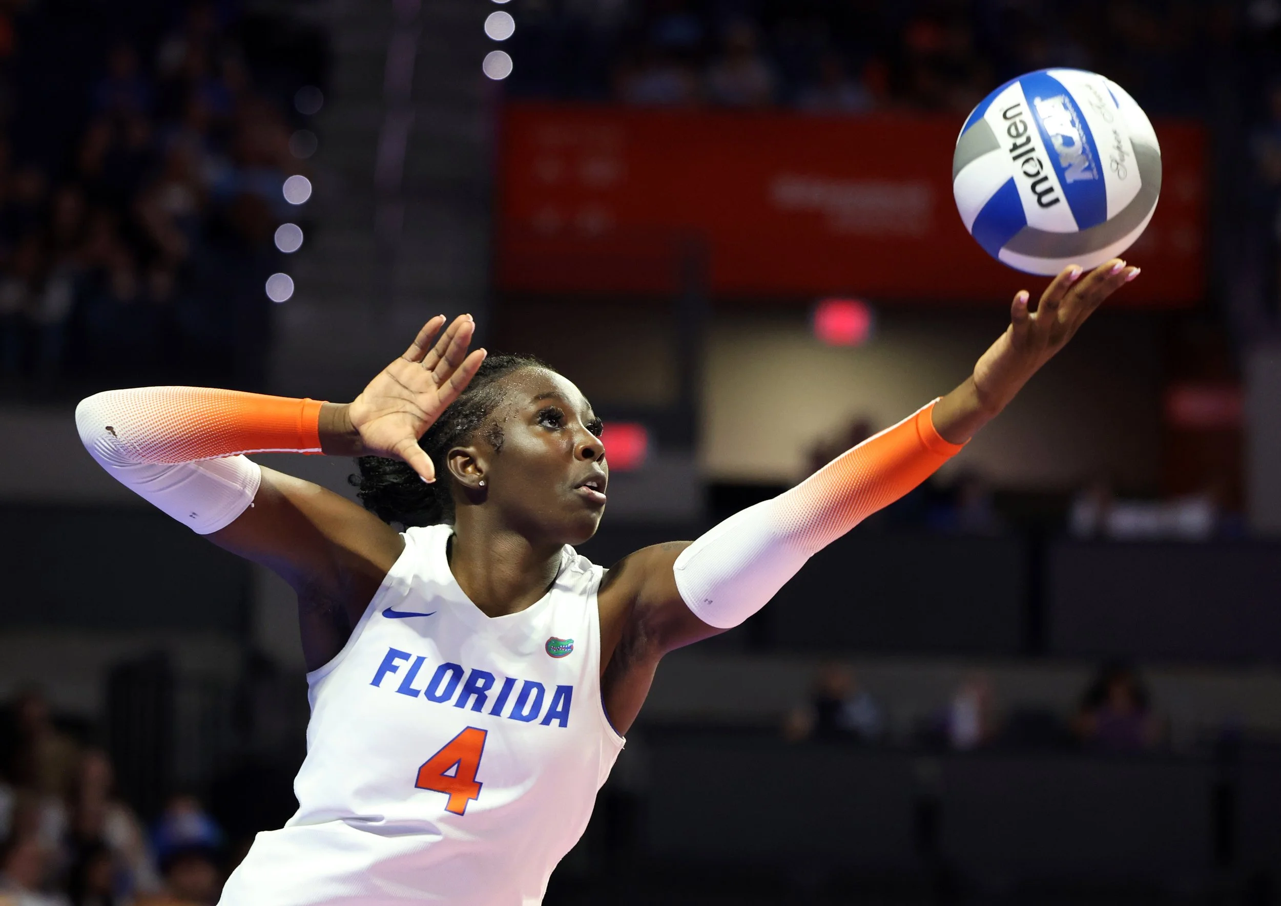Jaela Auguste serves the ball to Auburn during an NCAA volleyball match at the Stephen C. O’Connell Center in Gainesville, Fla., Friday, Oct. 3, 2025. 