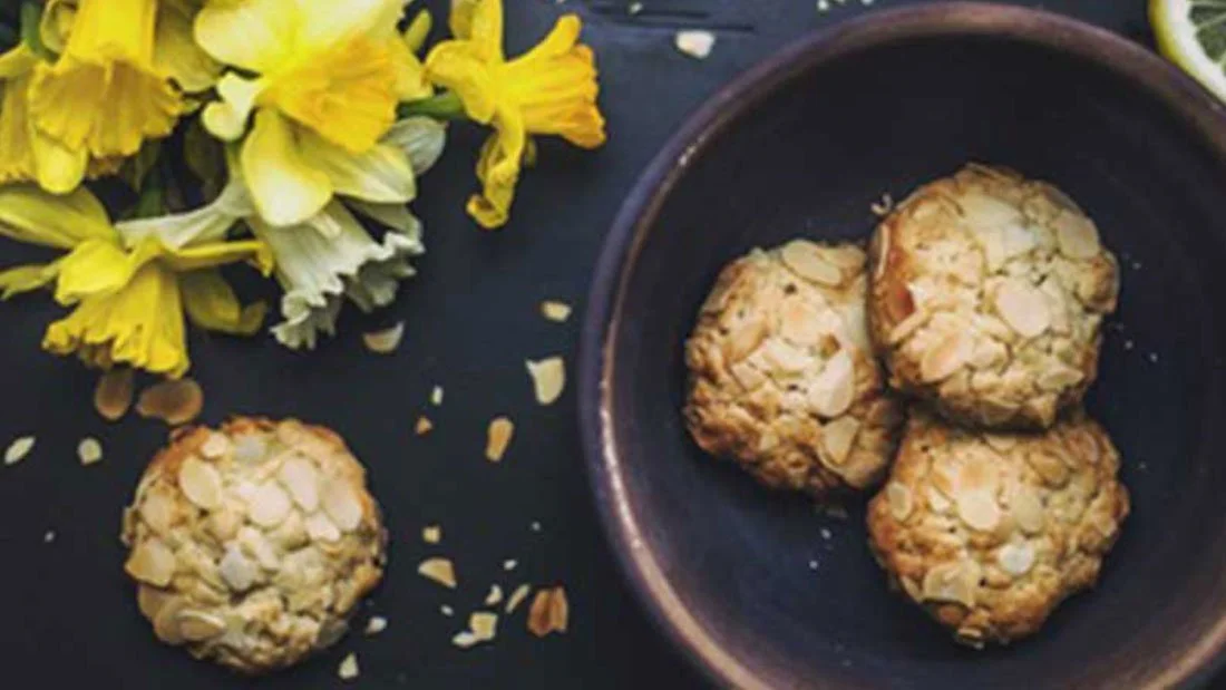 Almond Cookies