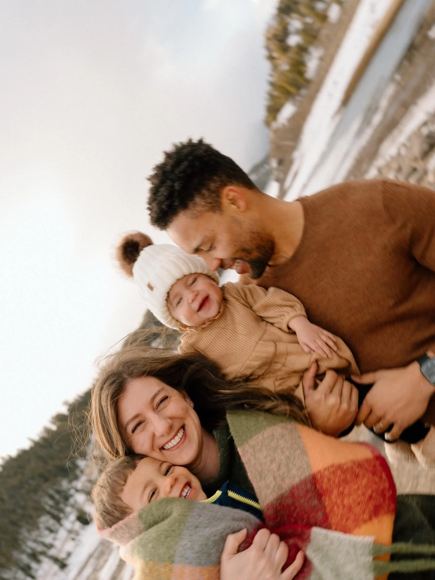 The Barrett Family // Breckenridge, CO 

These little ones were such champs with the wind and cold temps this past weekend in Breck. 🤍 such a cute fam!

#coloradospringsfamilyphotographer #coloradofamilyphotographer #familyportraits #breckenridgepho