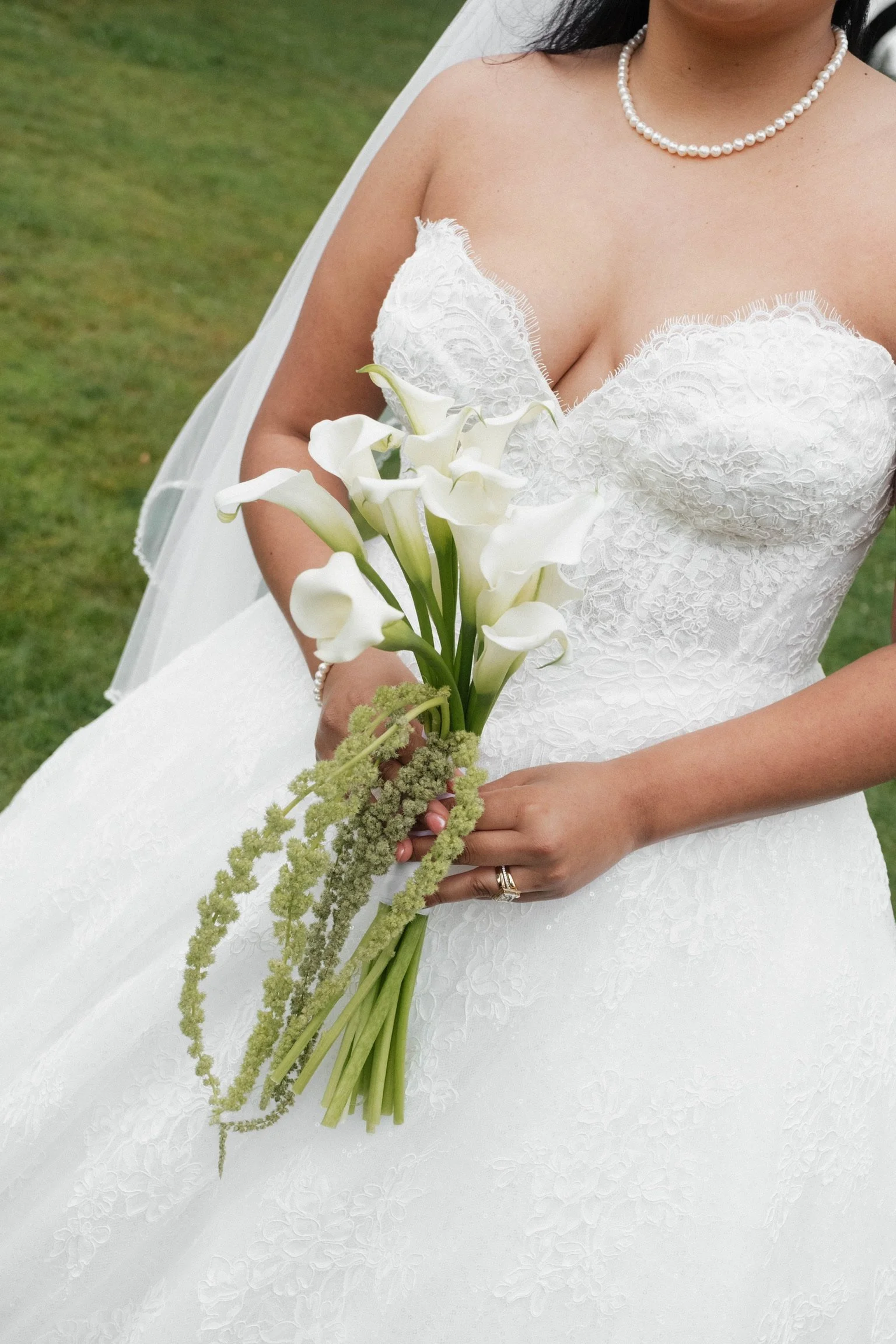 Bouquets for the Bride & Her Girls