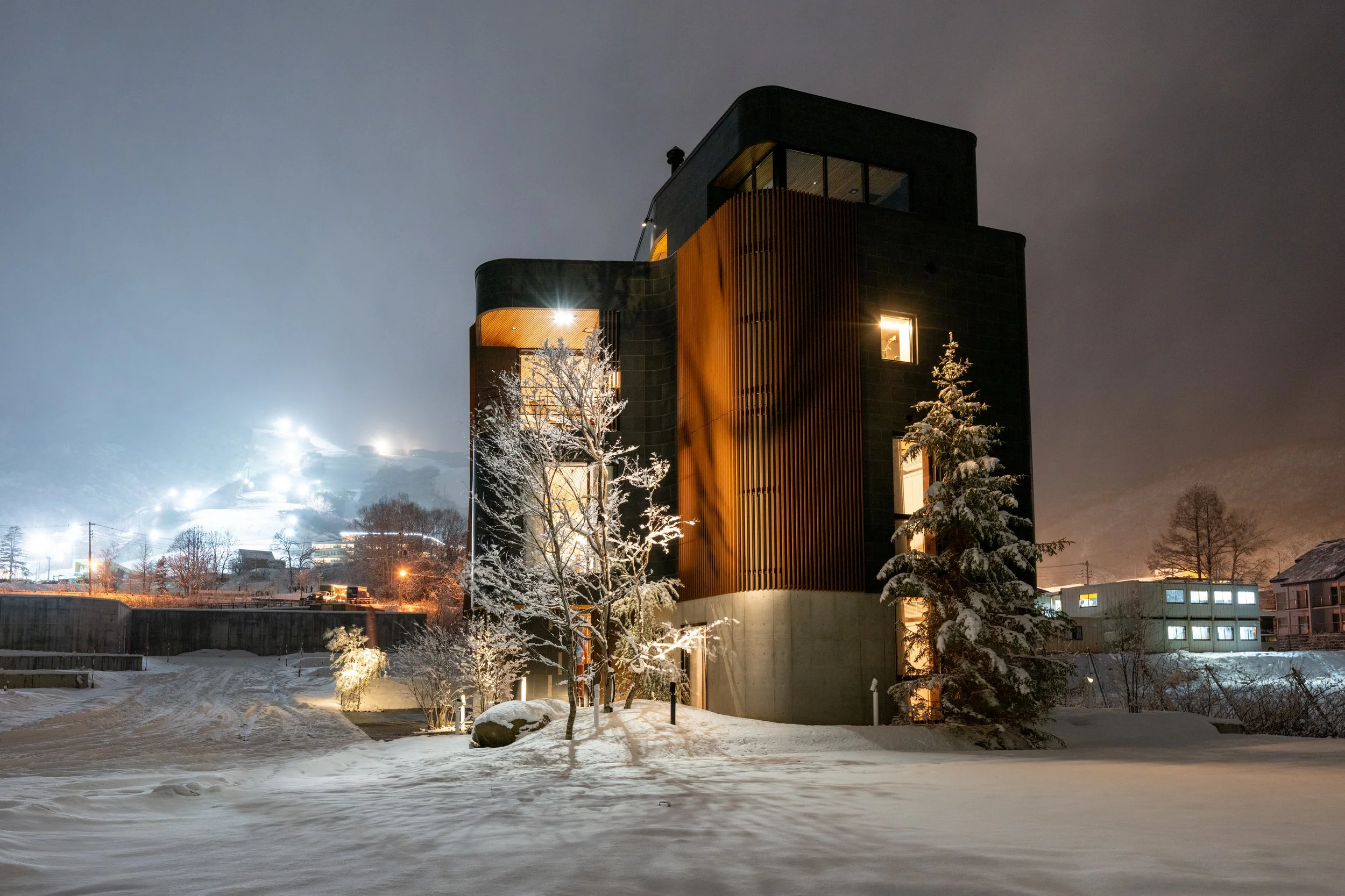 Exterior - Meigetsu Aki Niseko - Niseko