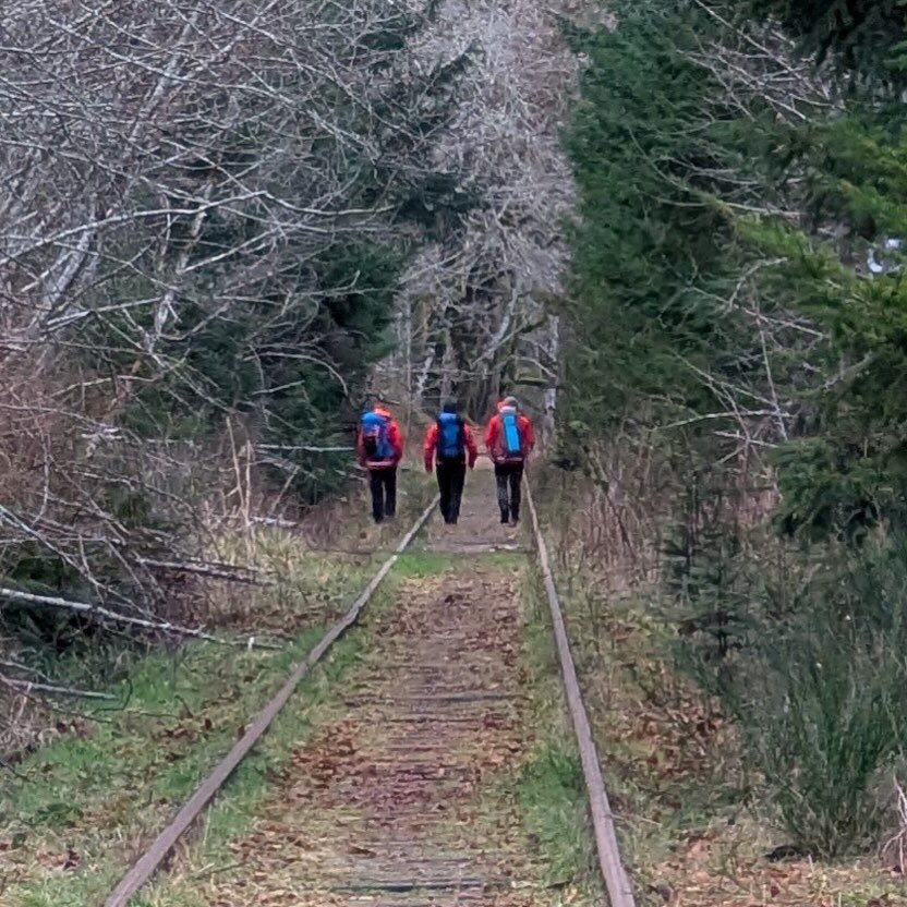 This weekend, CVSAR responded to two separate searches involving missing youth in our community. Both had positive outcomes thanks to the quick response of our members and partner teams.

On Friday afternoon and evening, our team was called to assist
