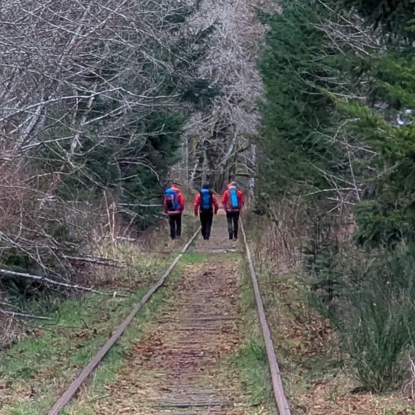 This weekend, CVSAR responded to two separate searches involving missing youth in our community. Both had positive outcomes thanks to the quick response of our members and partner teams.

On Friday afternoon and evening, our team was called to assist