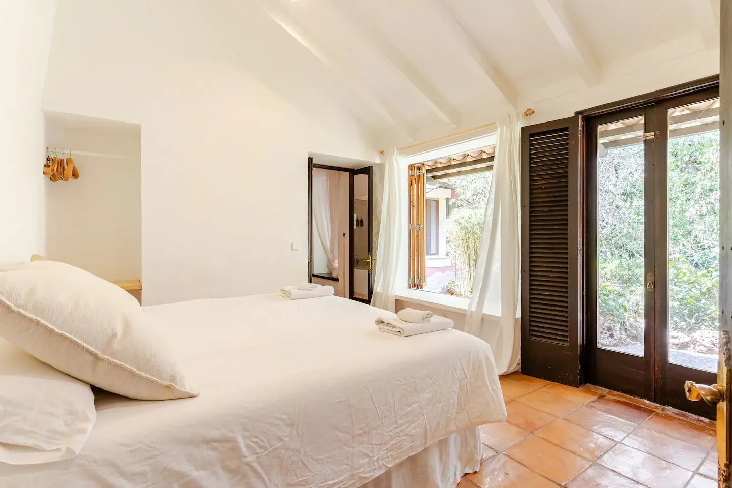 Ground Floor King Bedroom