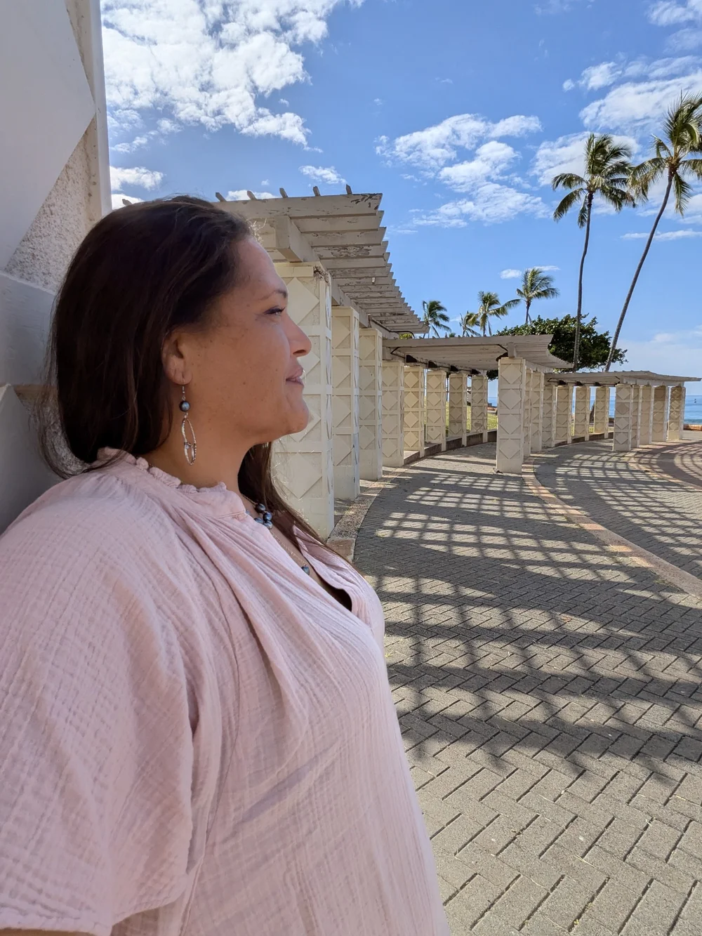 Sascha Thompson, The Aloha Realtor