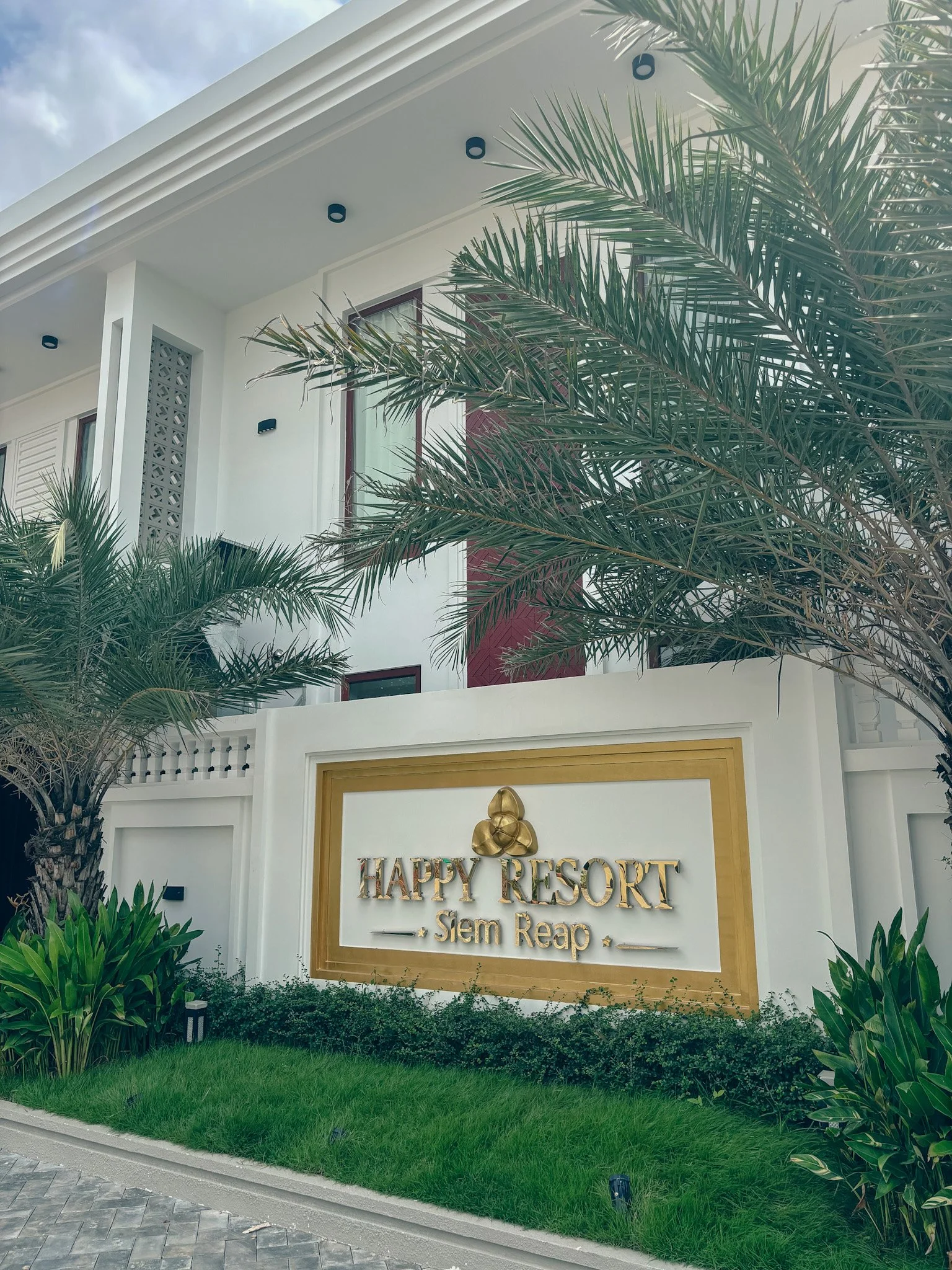 Happy Resort
