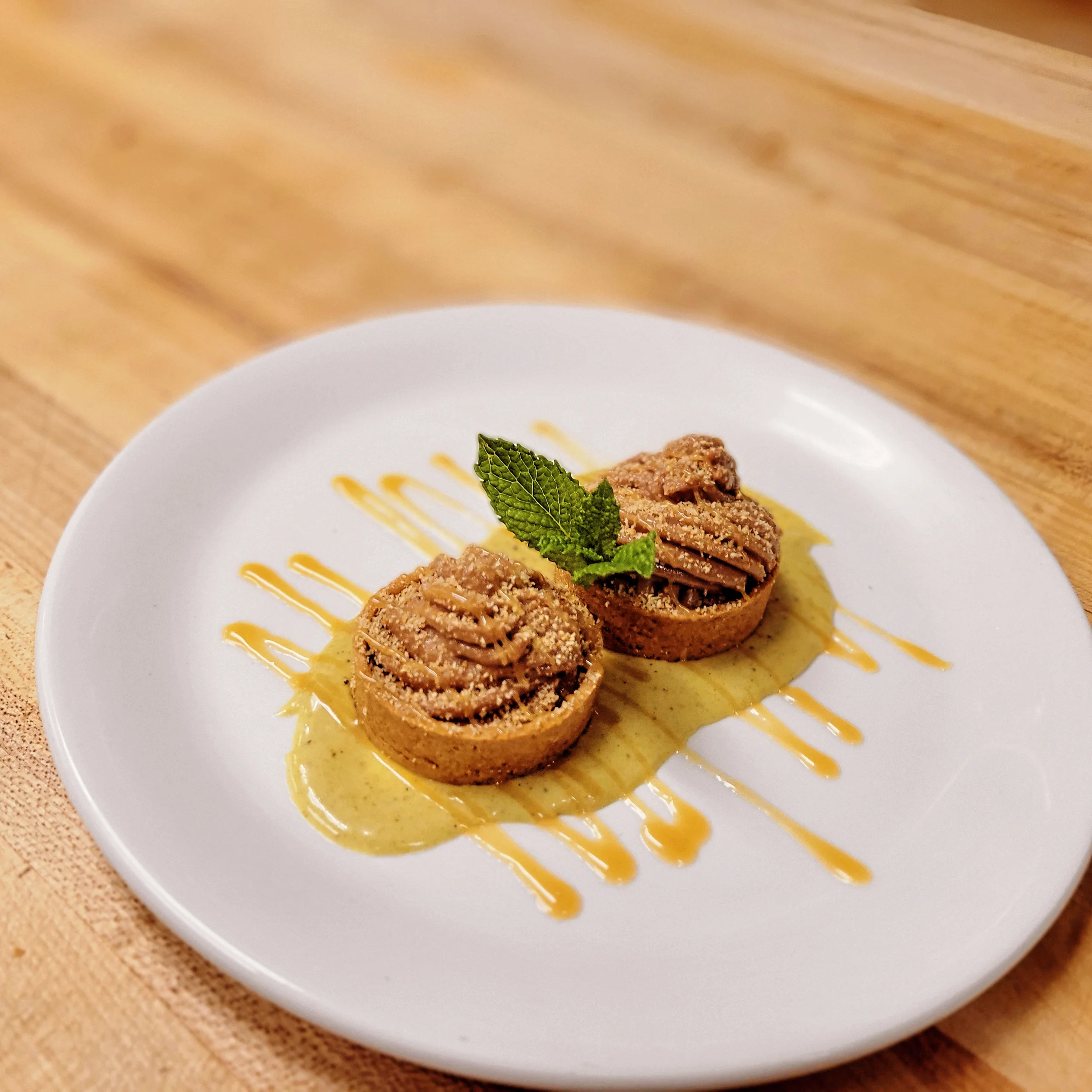 THE GULF SIDE COUNTER