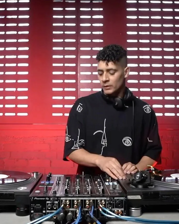 🌞 The final guest joining @scott_fear_e at @therefugeexeter on December 20th is our old mate&hellip;

EYEZAK @eyezak_90 

Rooted between the Westcountry techno scene and London Acid City, Eyezak&rsquo;s a super talented DJ and producer with a releas