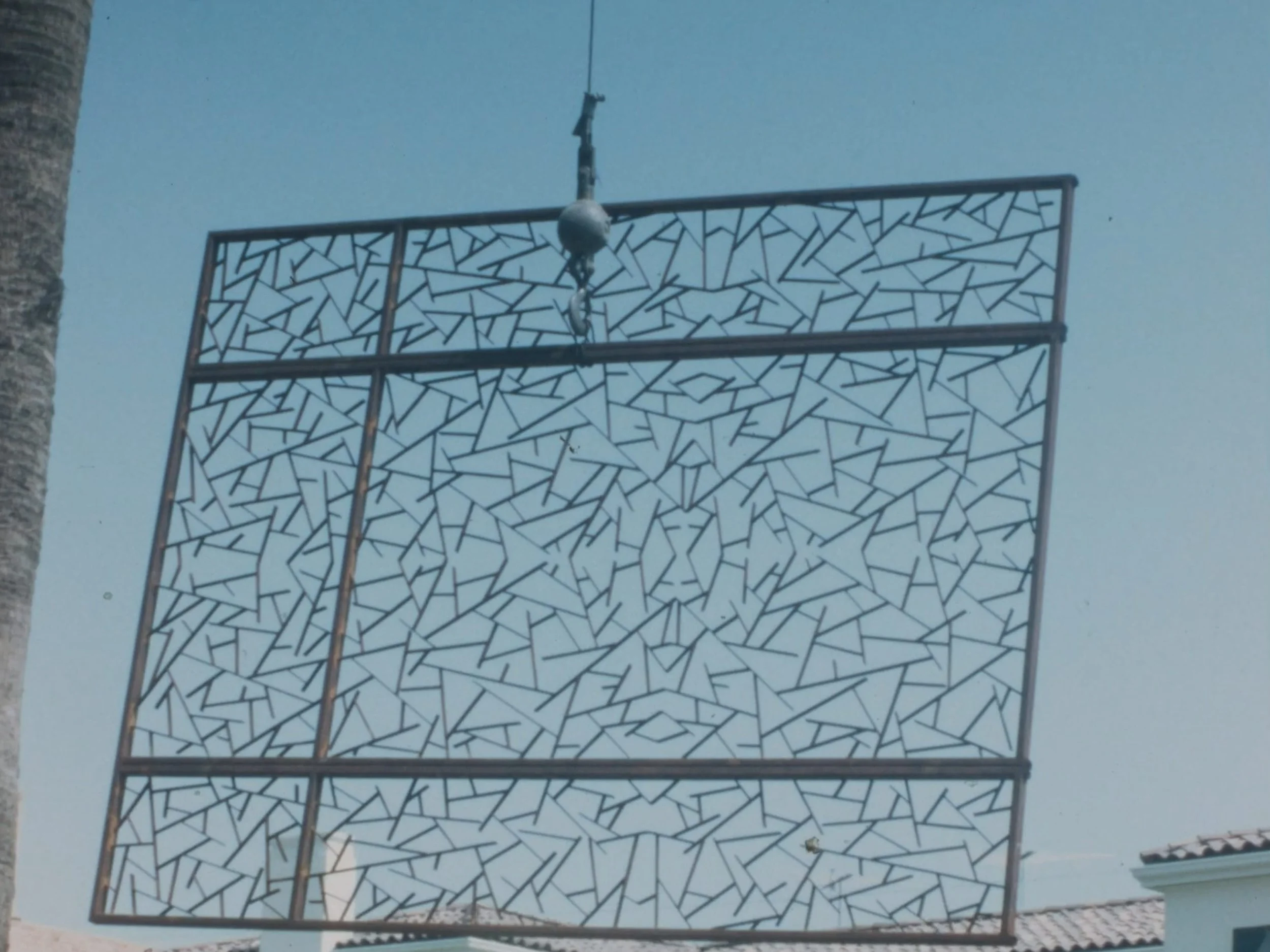 Claire-Falkenstein_St-Basil-Installation_1968_00_07_55_06.jpg