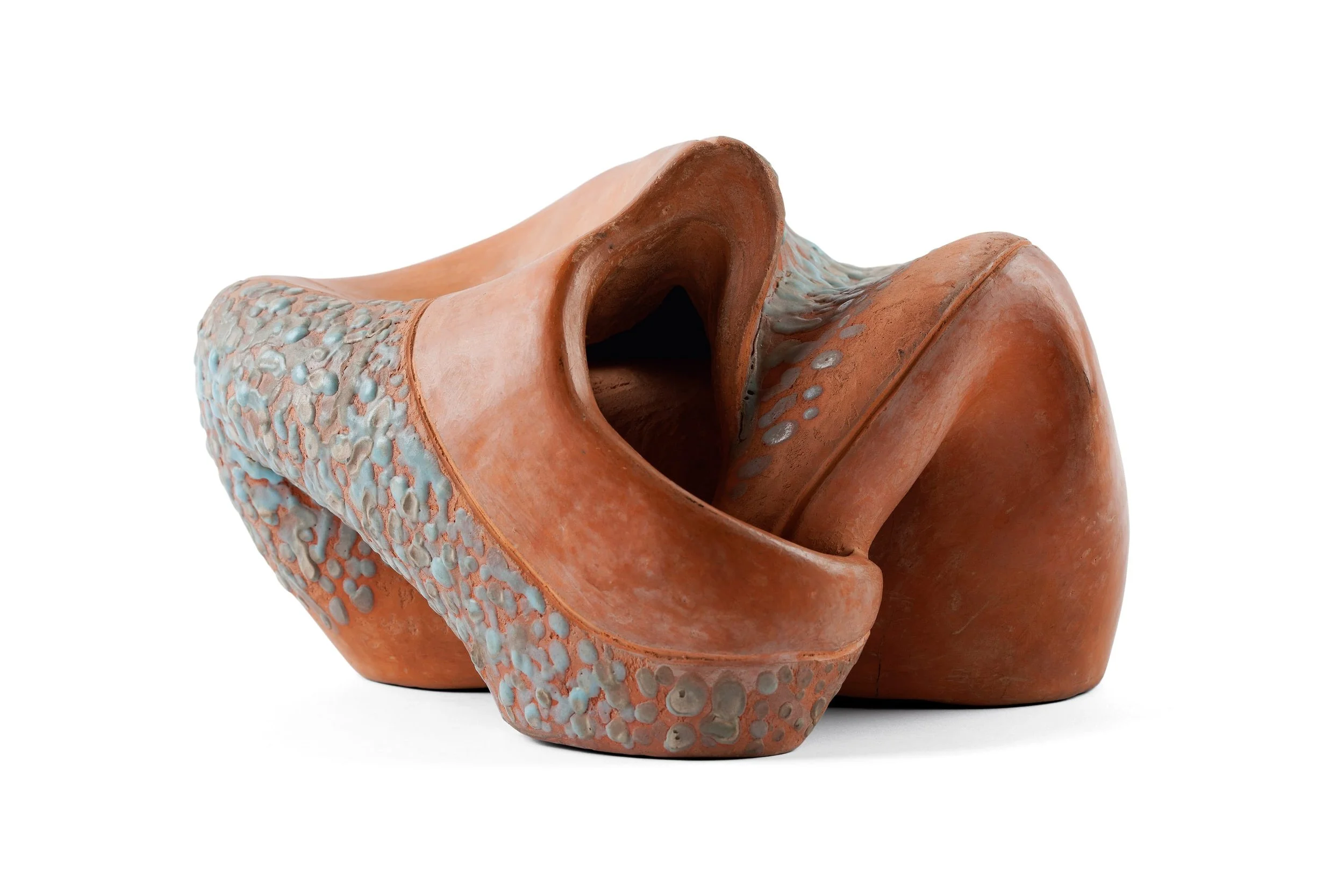  Form , 1939 . Glazed ceramic, 5 1/4 × 9 1/4 × 7 3/4 in. (13.3 × 23.5 × 19.7 cm) 