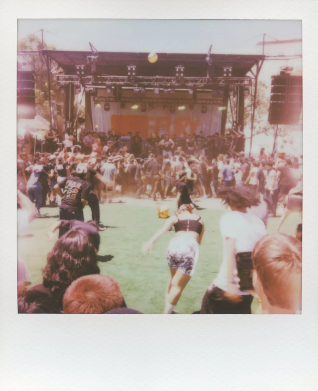 crowd 2  - chris mounts @godsfavoritegambler.jpg