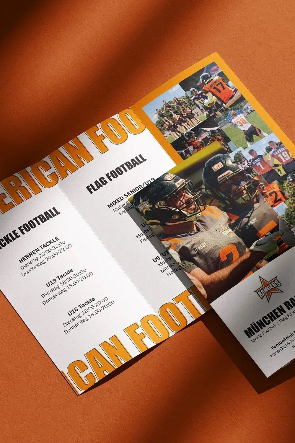 Falzflyer:
Konzept & Layout für Wickel-, Zickzack- oder Fensterfalz;
Farb- & Typografiegestaltung im Corporate Design;
Druckfertige Aufbereitung;
Strukturierte Darstellung von Inhalten