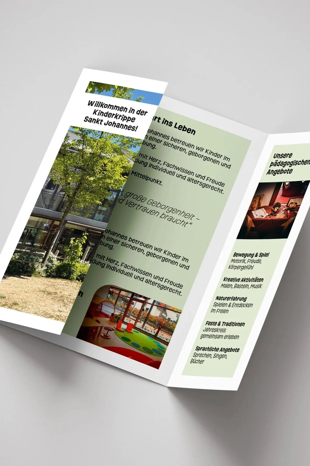 Falzflyer:
Konzept & Layout für Wickel-, Zickzack- oder Fensterfalz;
Farb- & Typografiegestaltung;
Druckfertige Aufbereitung;
Strukturierte Darstellung von Inhalten