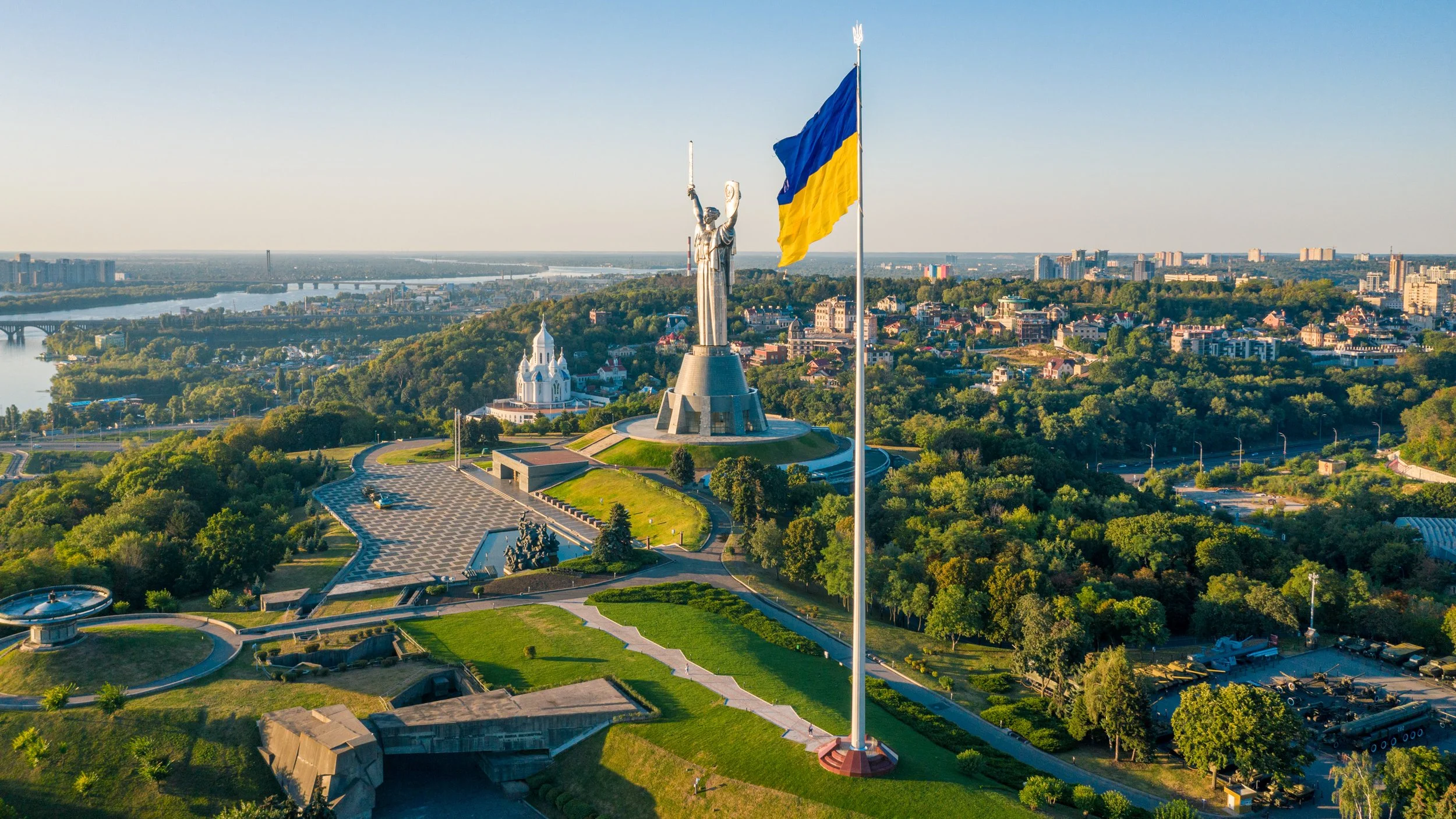 З Днем Державного Прапора України!