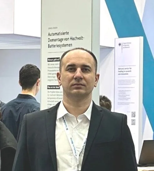 Анатолій Молошний, Засновник ТОВ НВП ТЕХІННОВАЦІЇ