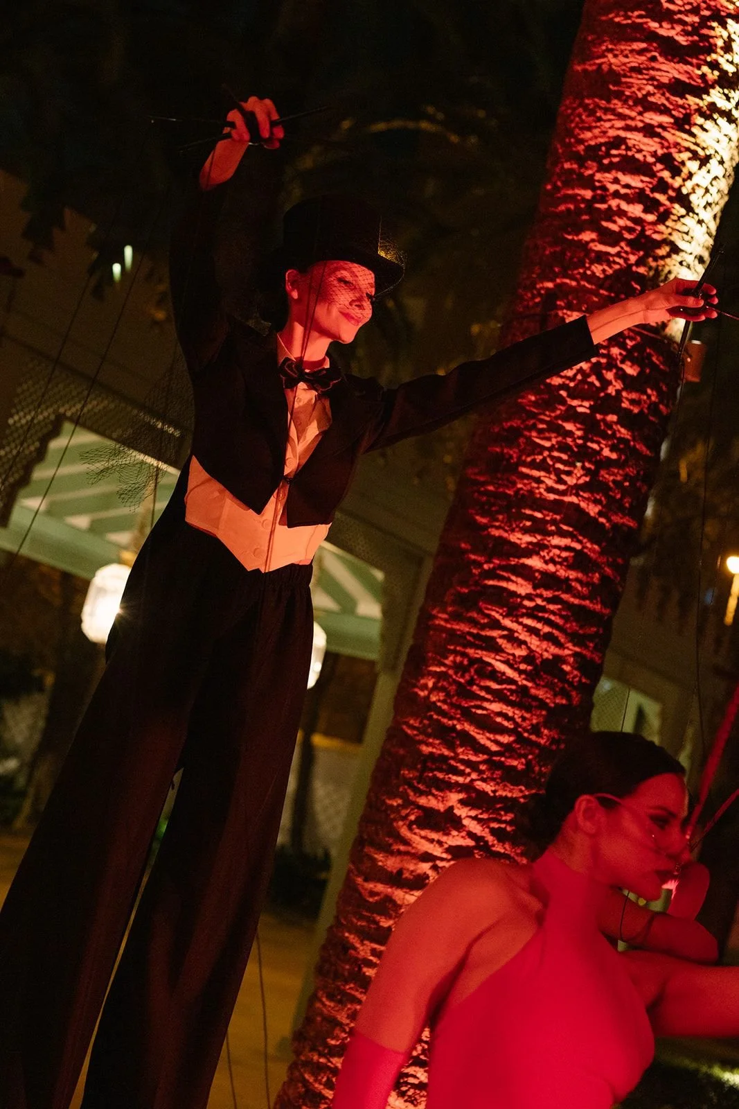 puppet master stilt walker