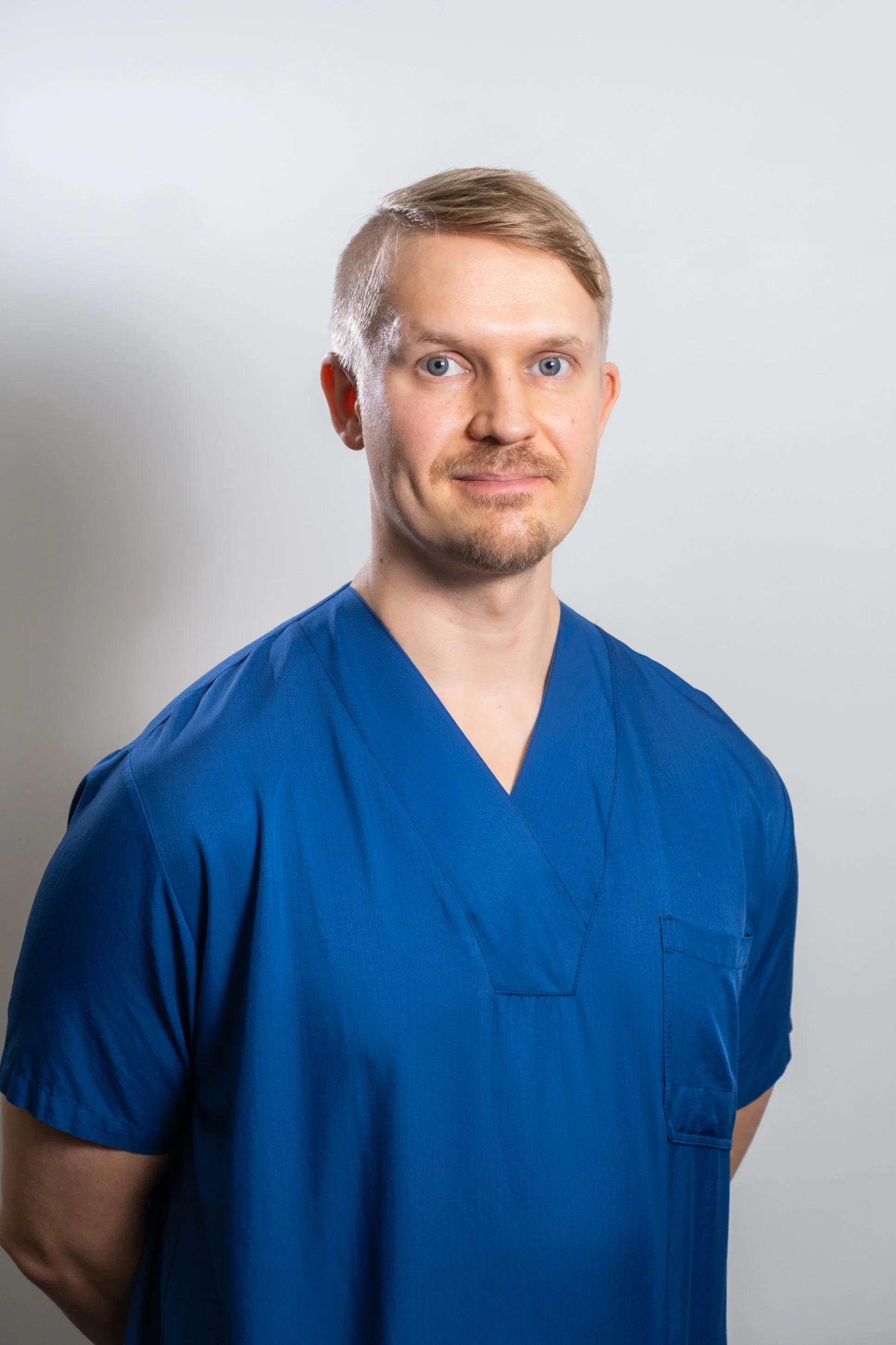 Risto Varonen, Plastiikkakirurgian erikoislääkäri, Plastiikkakirurgia Varonen - plastiikkakirurgiaoulu.fi