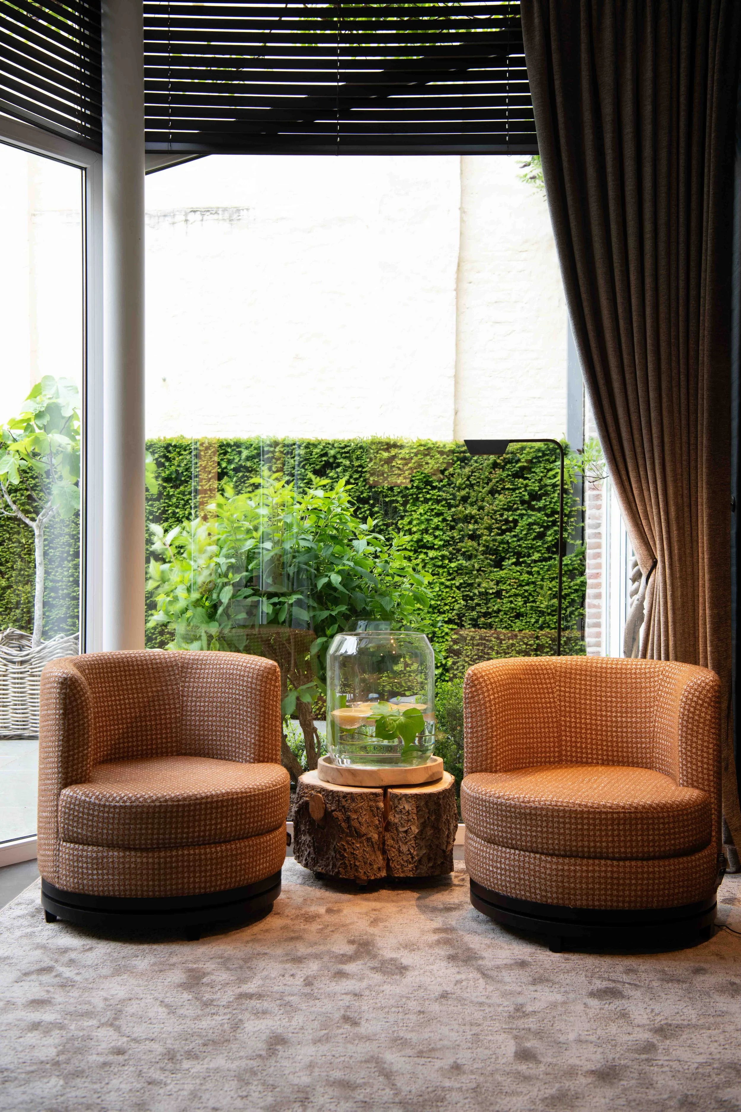 2605 DeuxM Showroom-115.jpg