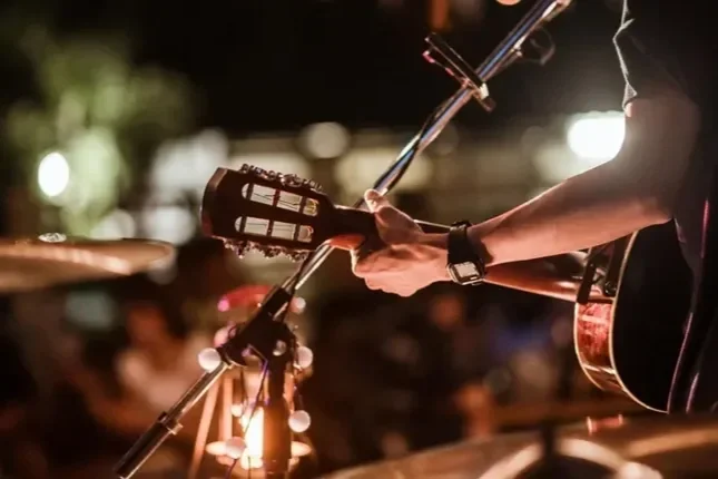 Live Music- Tyler Moore