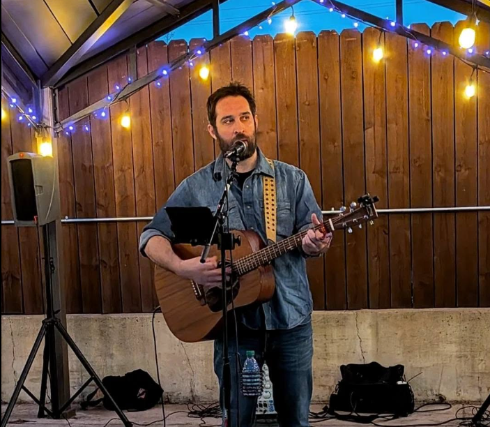 Live Music- Jordan Chriss