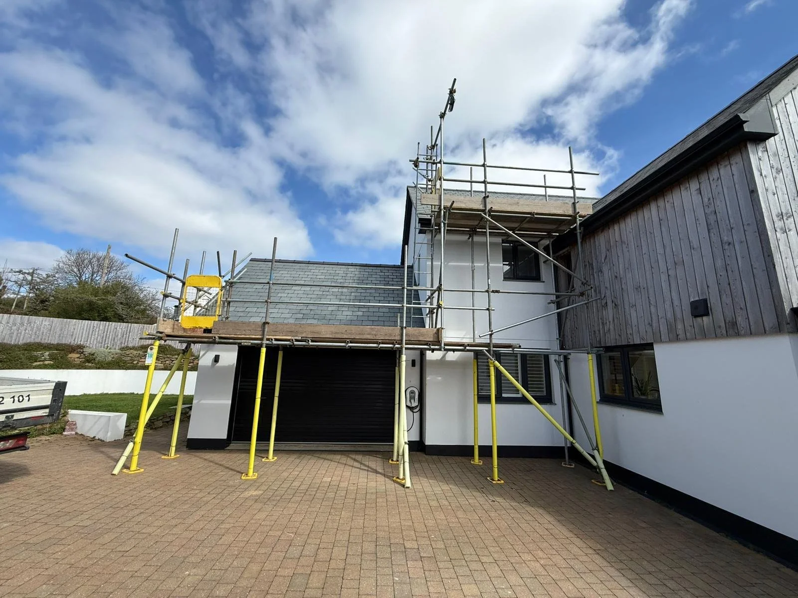 scaffolding solutions from tempscaff.jpeg