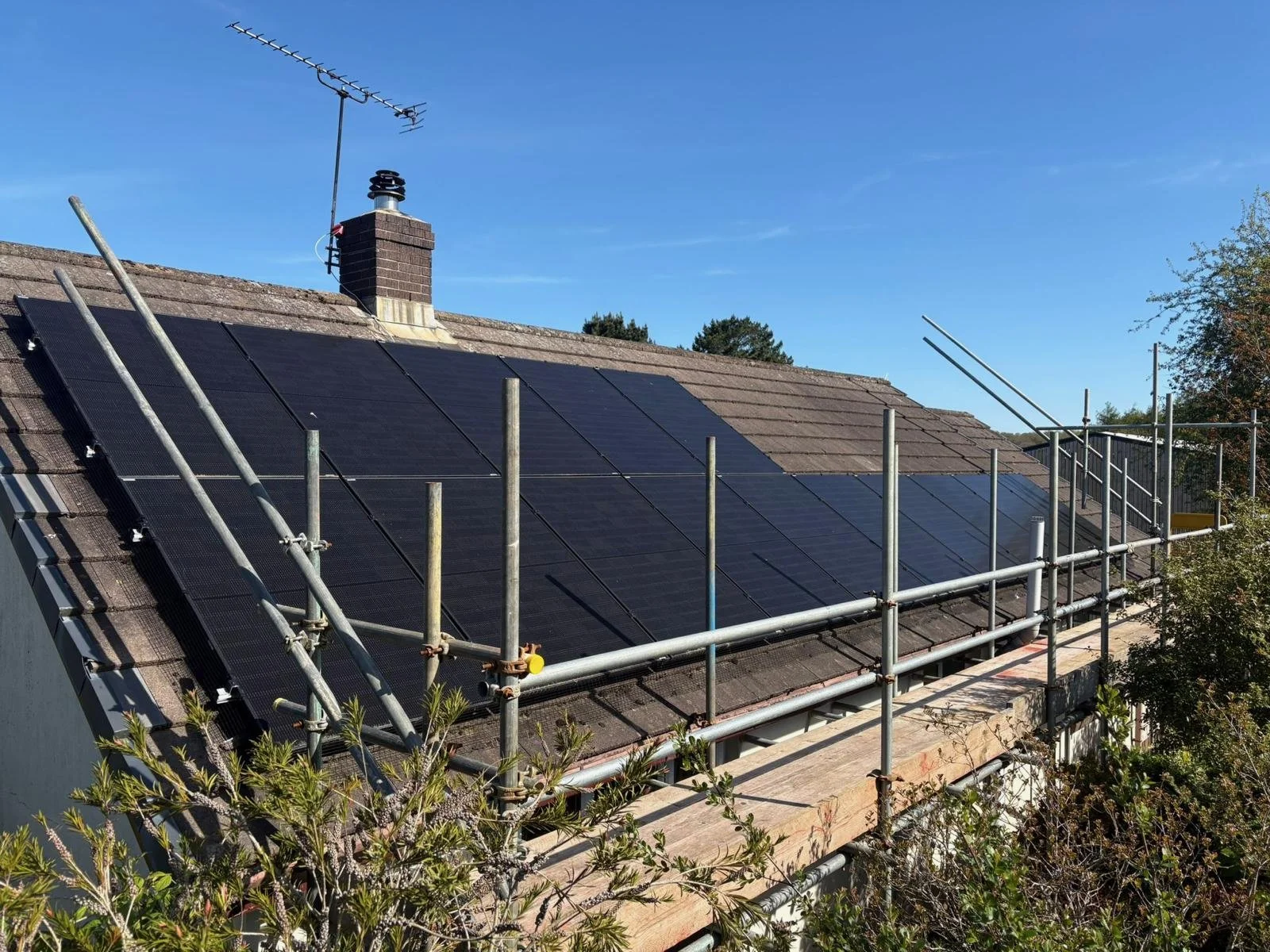 scaffolding for solar projects tempscaff.jpeg