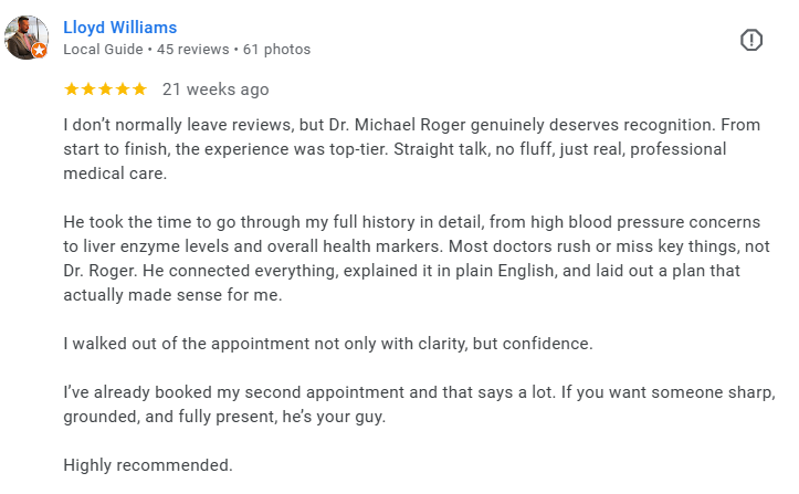 Screenshot of a five-star review by Lloyd Williams for Dr. Michael Roger, praising his professionalism, thoroughness, clear explanations, and confidence-boosting care. Médecin généraliste Français à Dubaï / GP / French GP / French Doctor / French fam
