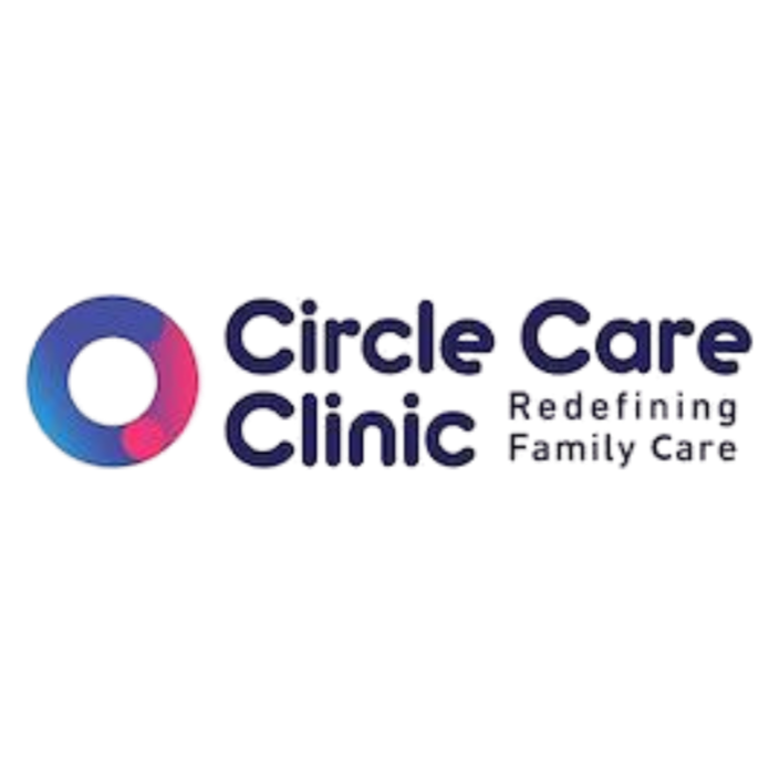 Logo of Circle Care Clinic with a circular graphic in blue and pink and the text 'Circle Care Clinic' and the tagline 'Refuge for Family Care'. Médecin généraliste Français à Dubaï / GP / French GP / French Doctor / French family medicine