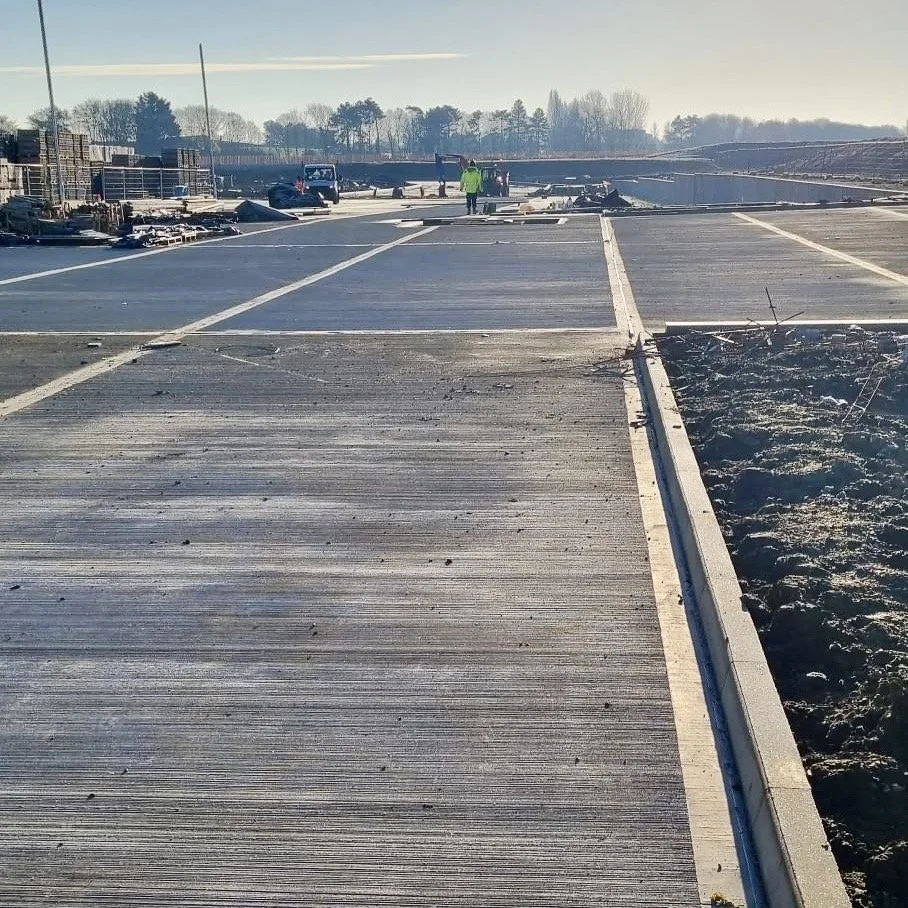 External concrete joint mastic work. 