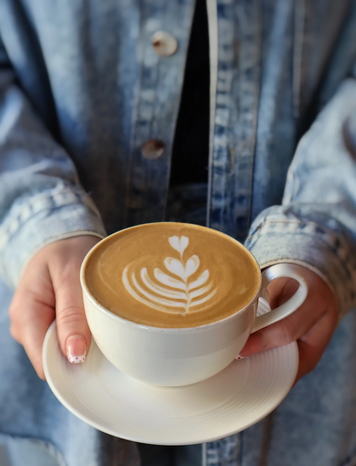 art you can drink ☕️

#latteartgram #latt&eacute;art #barista #artist #coffeephotography