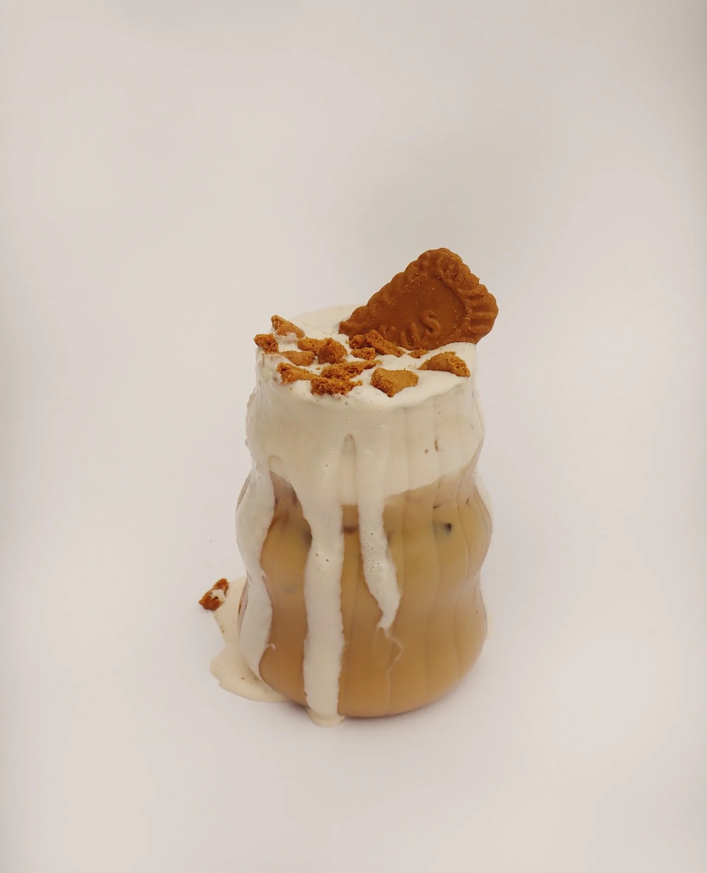 the BISCOFF latte✨

#biscoffcookies #biscoflatte #local #coffe