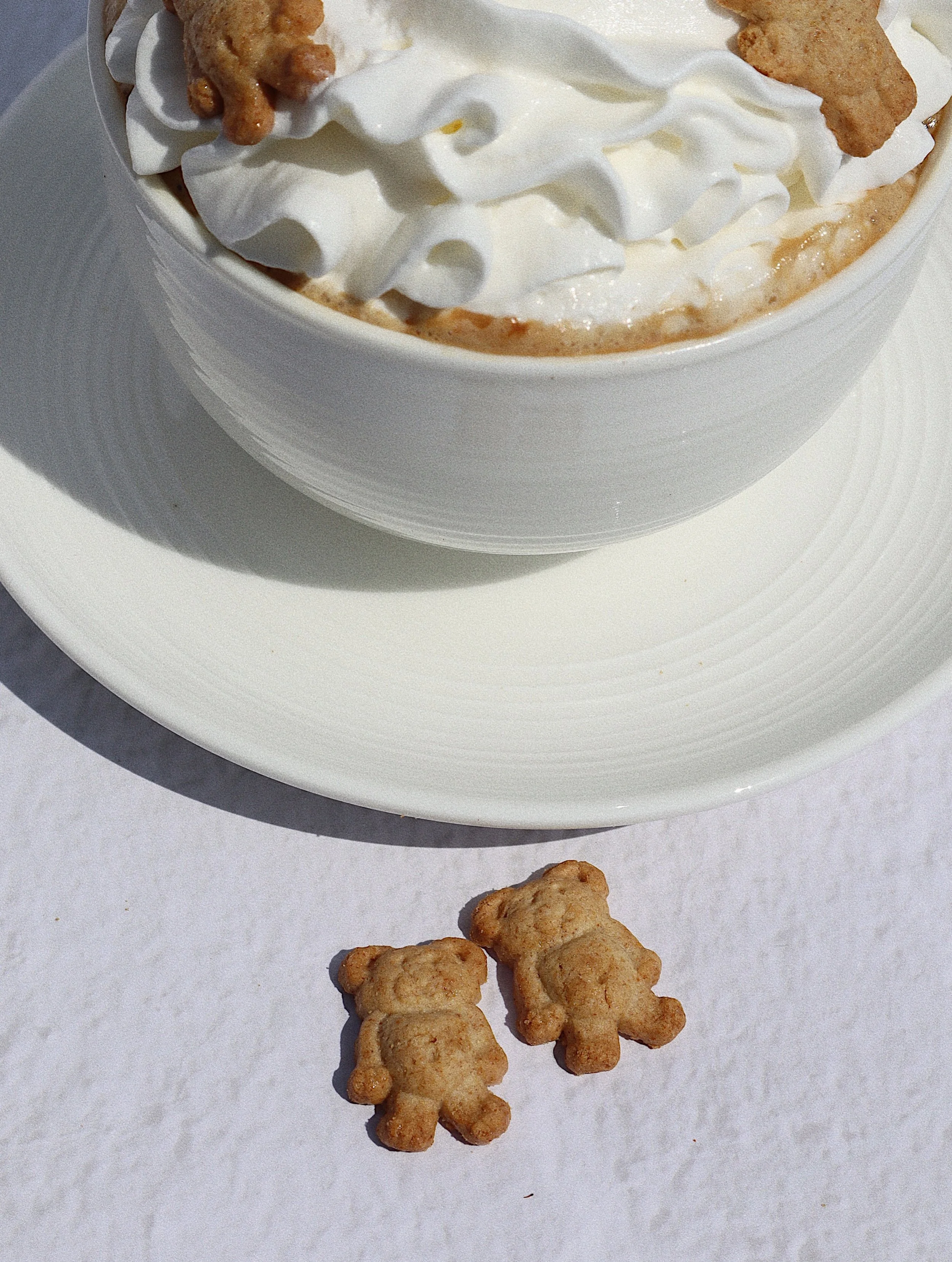 Have you tried the &ldquo;Teddy Graham Latte&rdquo;?
This latte consists of espresso, milk , caramel , brown sugar, and a hint of macadamia nut 🐻

#gingerhouse #local #coffee