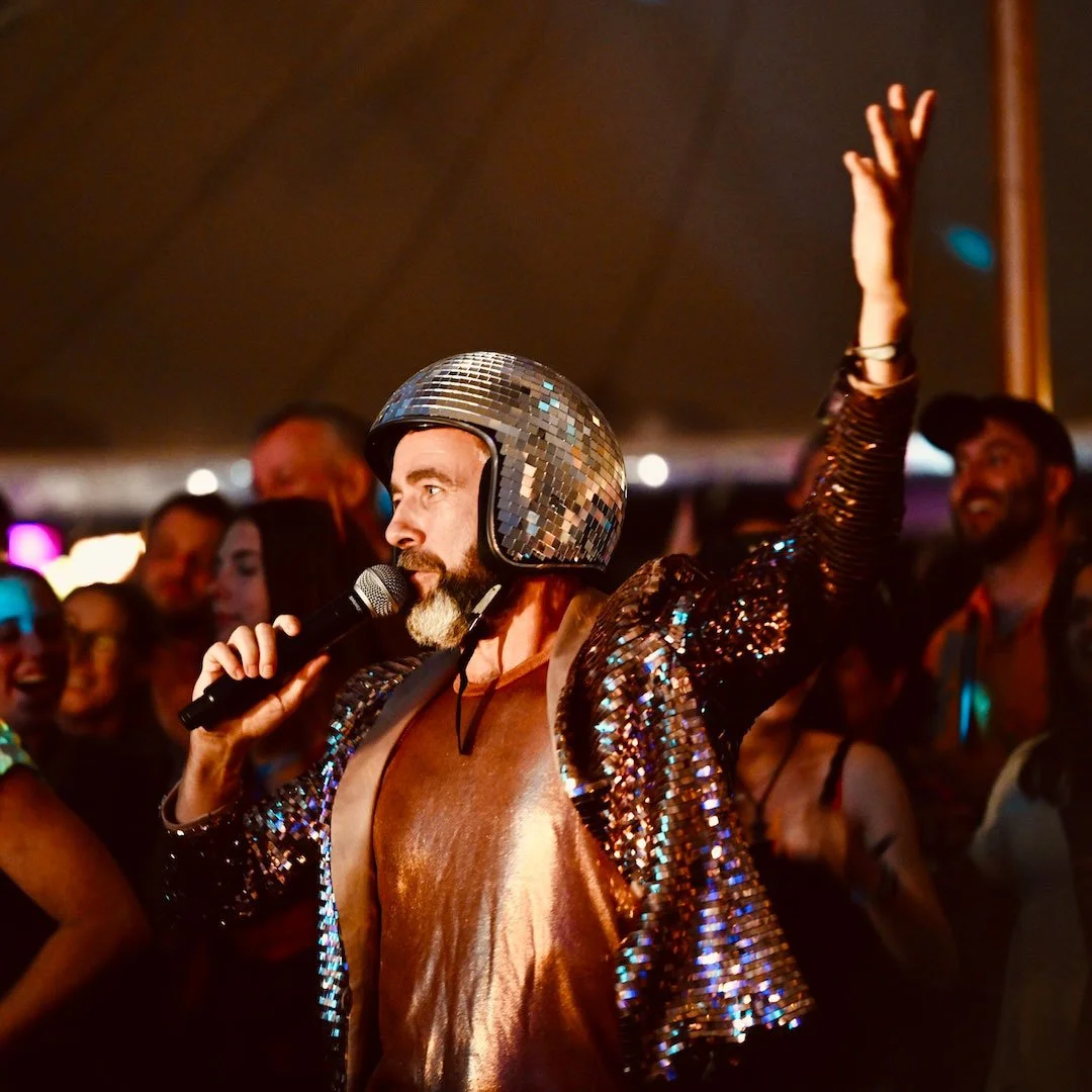 Book Disco Ceilidh to elevate your party