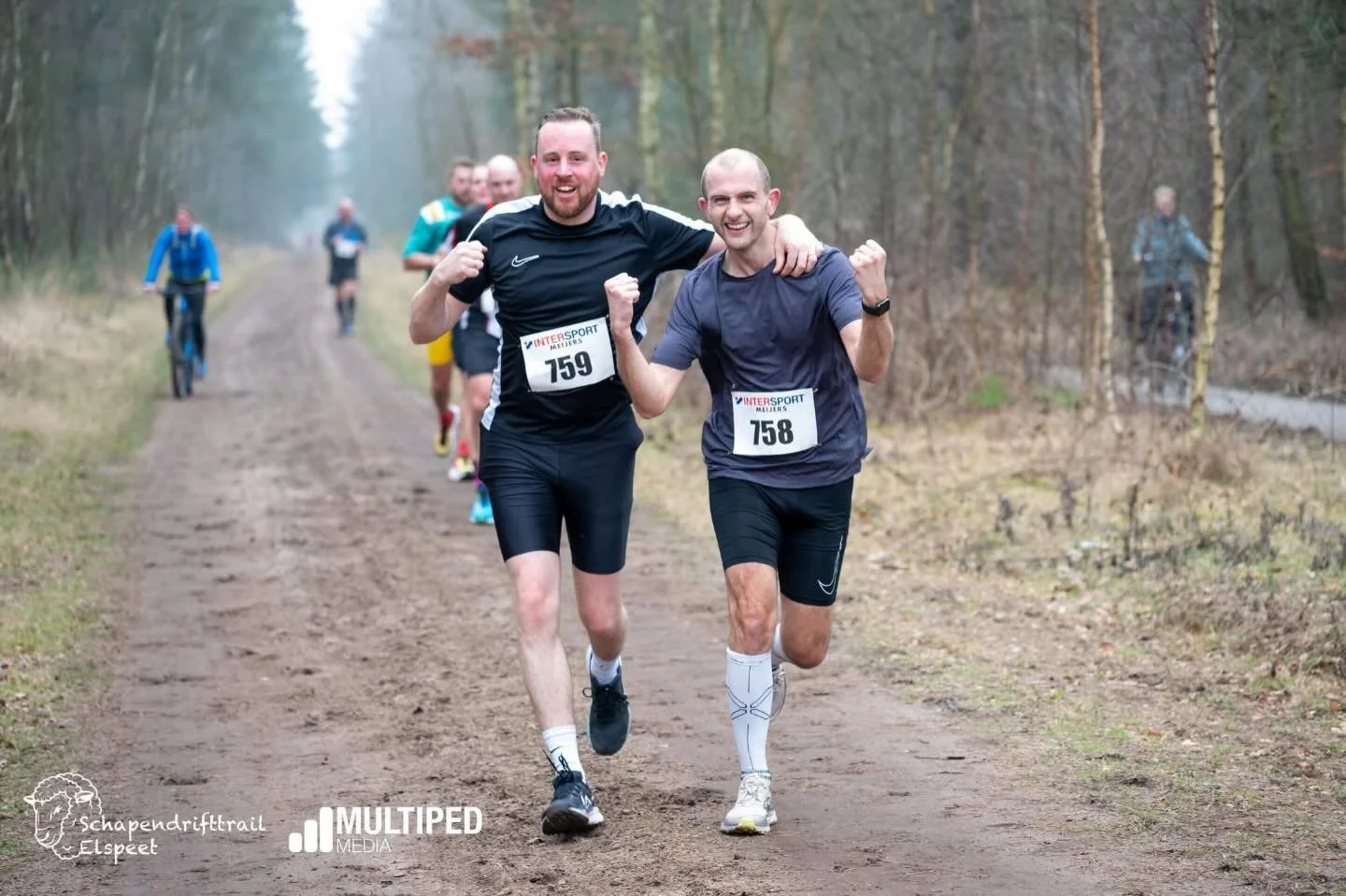 📸 Schapendrifttrail Elspeet 2026

Dit weekend was Multiped-Media weer aanwezig bij de Schapendrifttrail in Elspeet om dit prachtige hardloopevenement vast te leggen. Wat een fantastische sfeer, mooie routes en fanatieke lopers, geweldig om er weer b